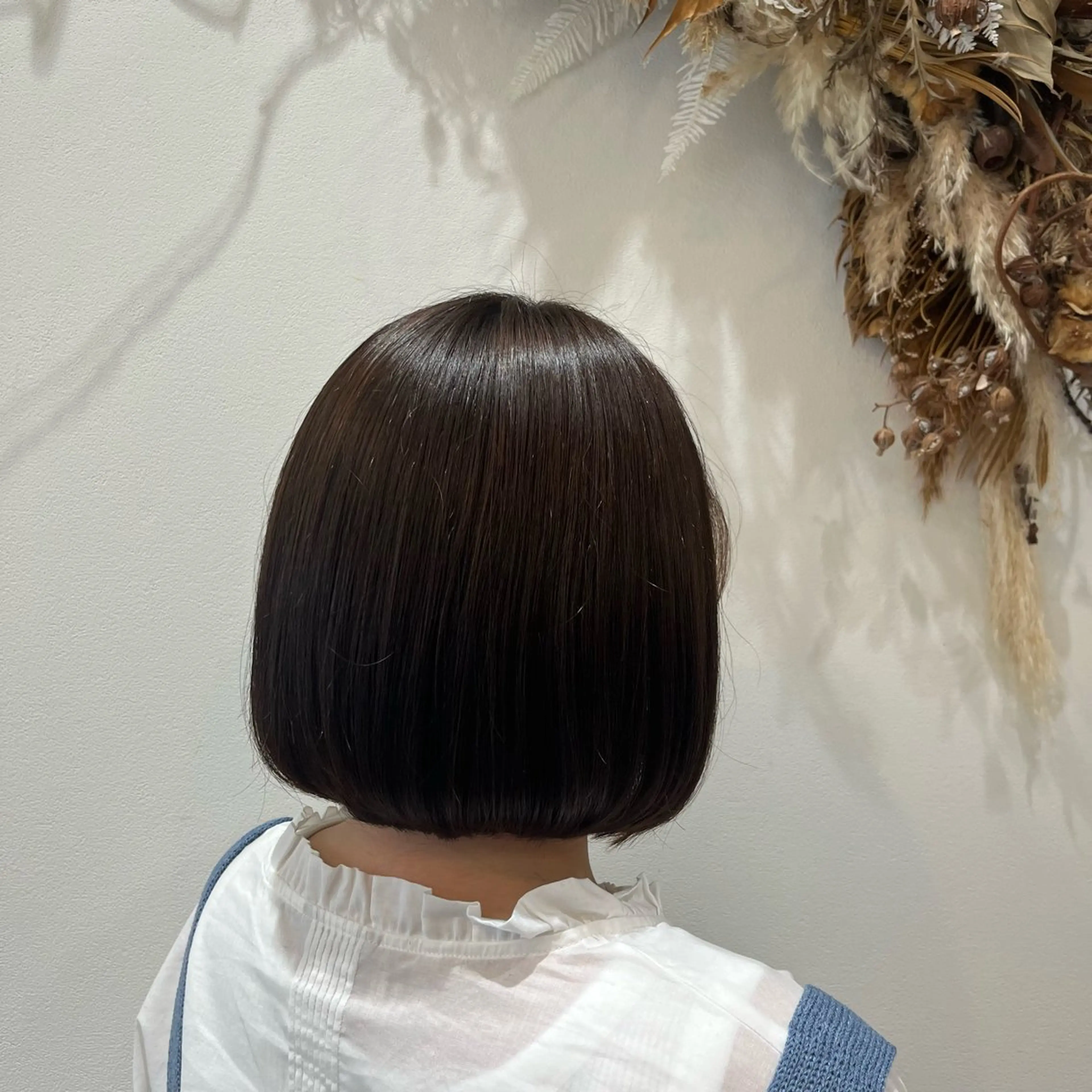 ショート カラー ボブ bisou hair スガノ　カヤノのヘアスタイル