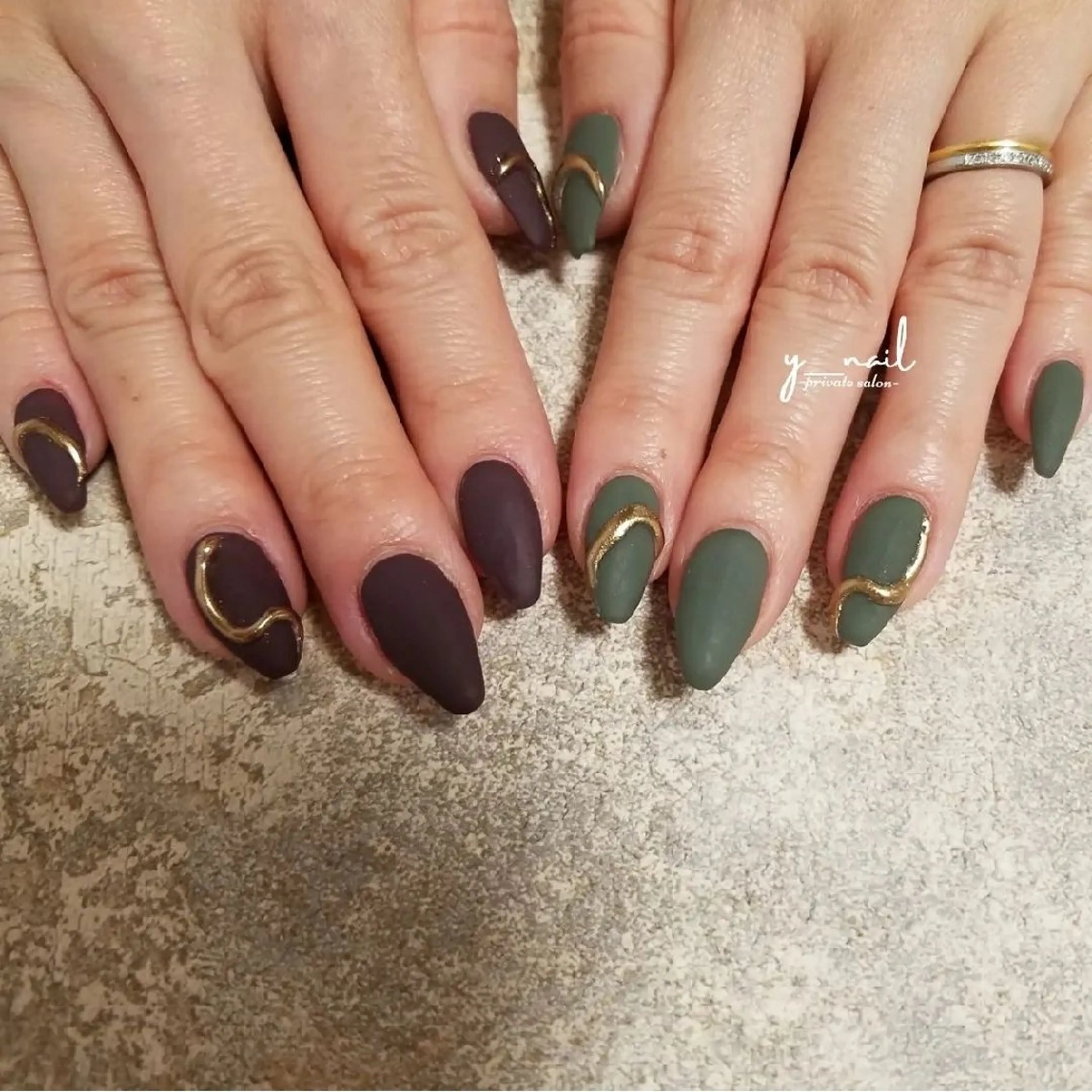 ネイル y ___nailのネイルデザイン