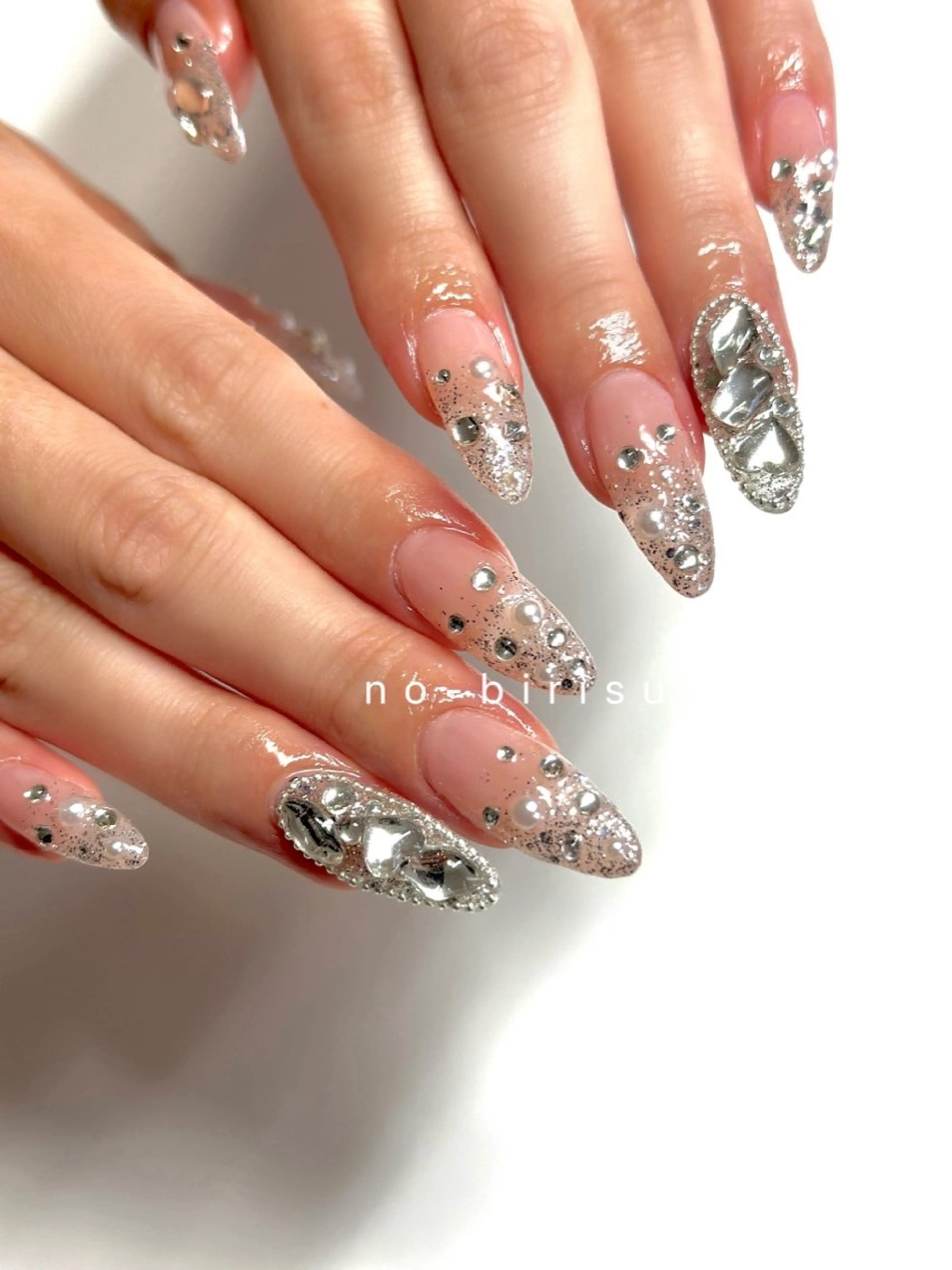ネイル ハンドネイル no-birisu nailのネイルデザイン