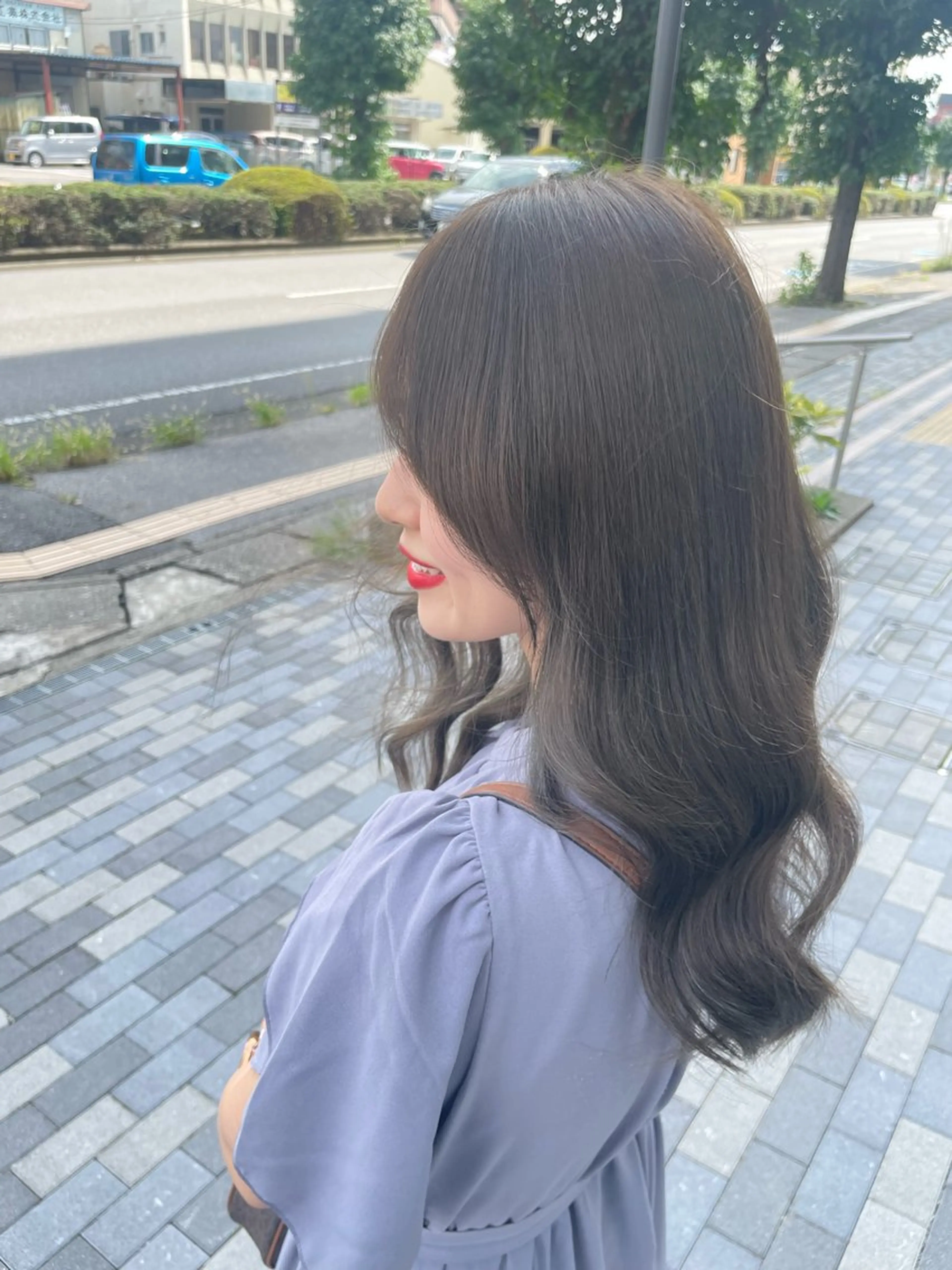 ミディアム カラー グレージュ c& ちはるのヘアスタイル