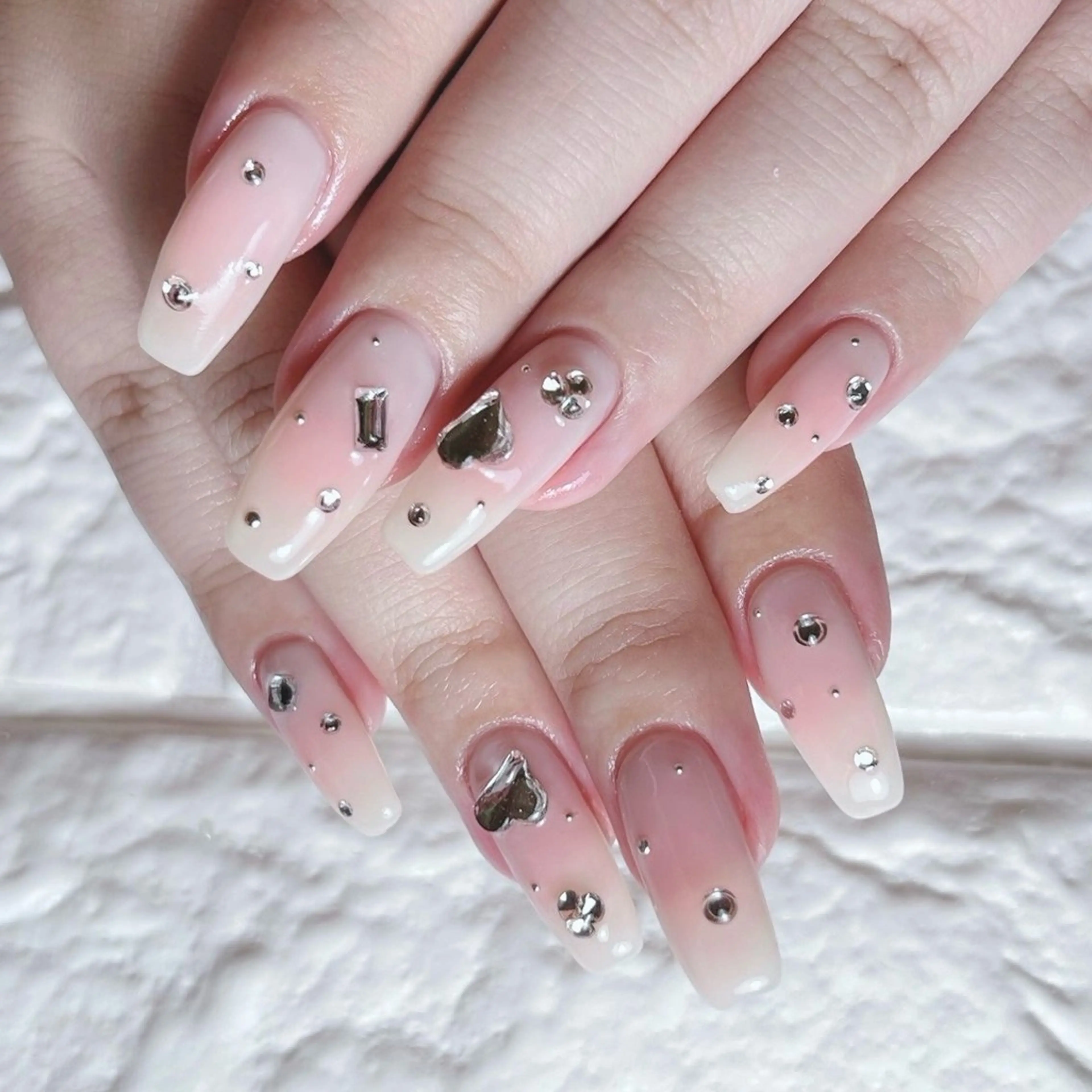 ネイル ジェルネイル グラデーション オフィスネイル シンプルネイル ブライダルネイル ハンドネイル Nail lieNのネイルデザイン