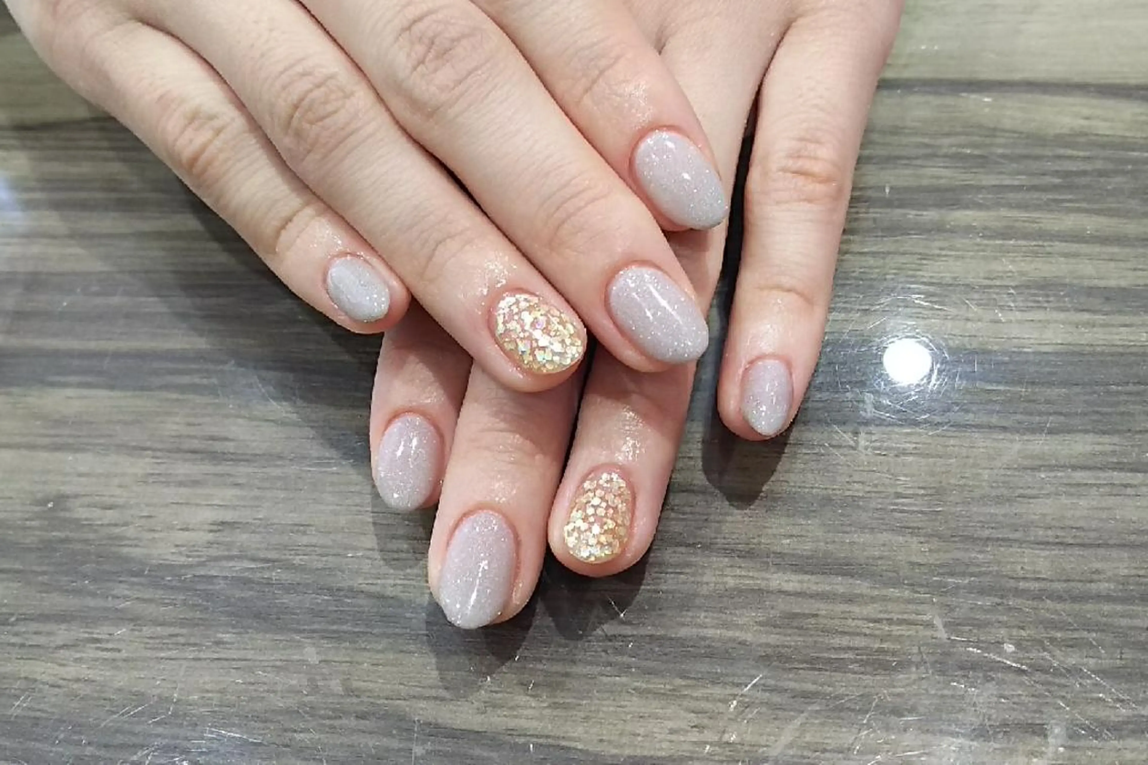 ネイル ワンカラーネイル Progress Nailのヘアスタイル