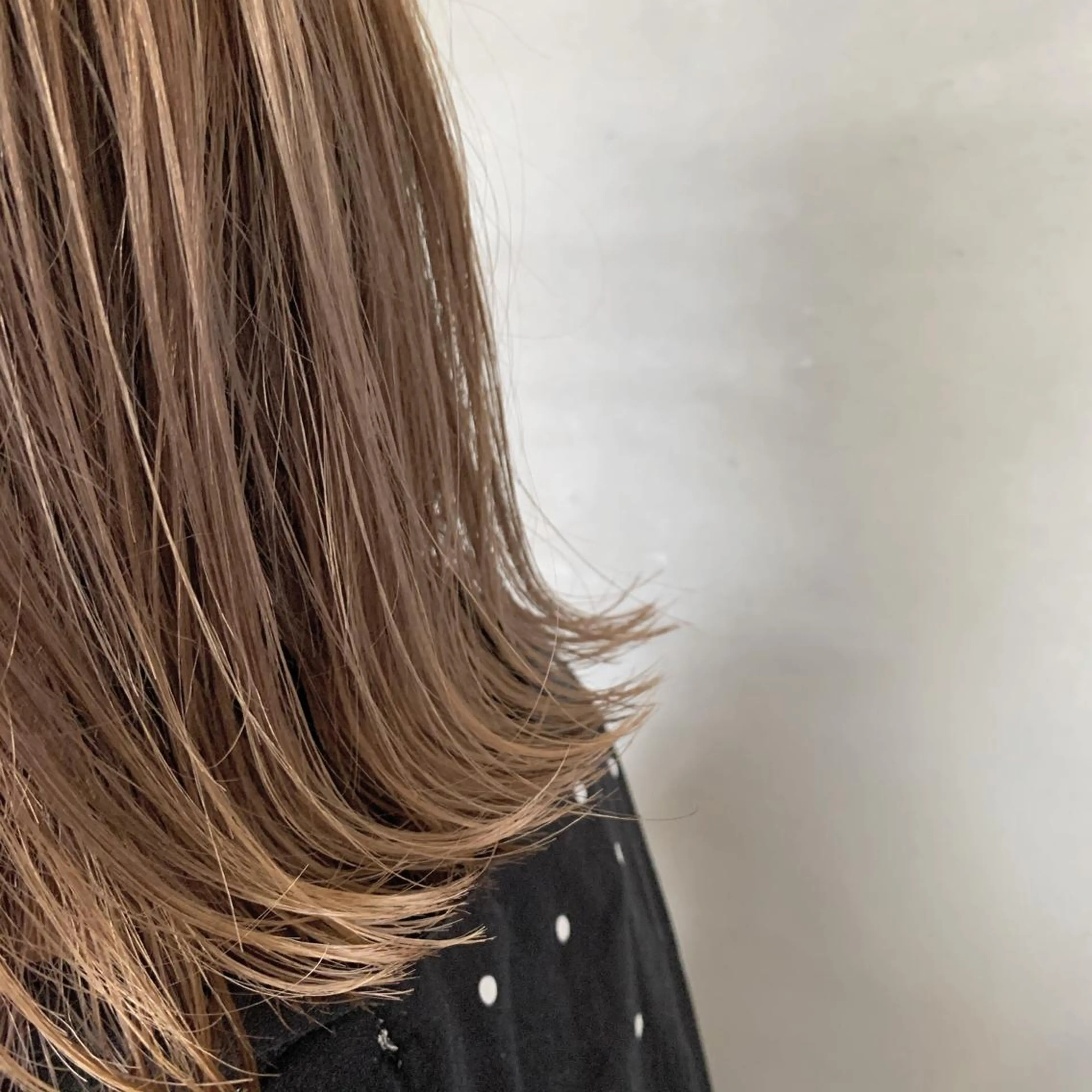 ショート カラー ベージュカラー amy.所属・メンズカットパーマ/ ブリーチ高柳将太のヘアスタイル