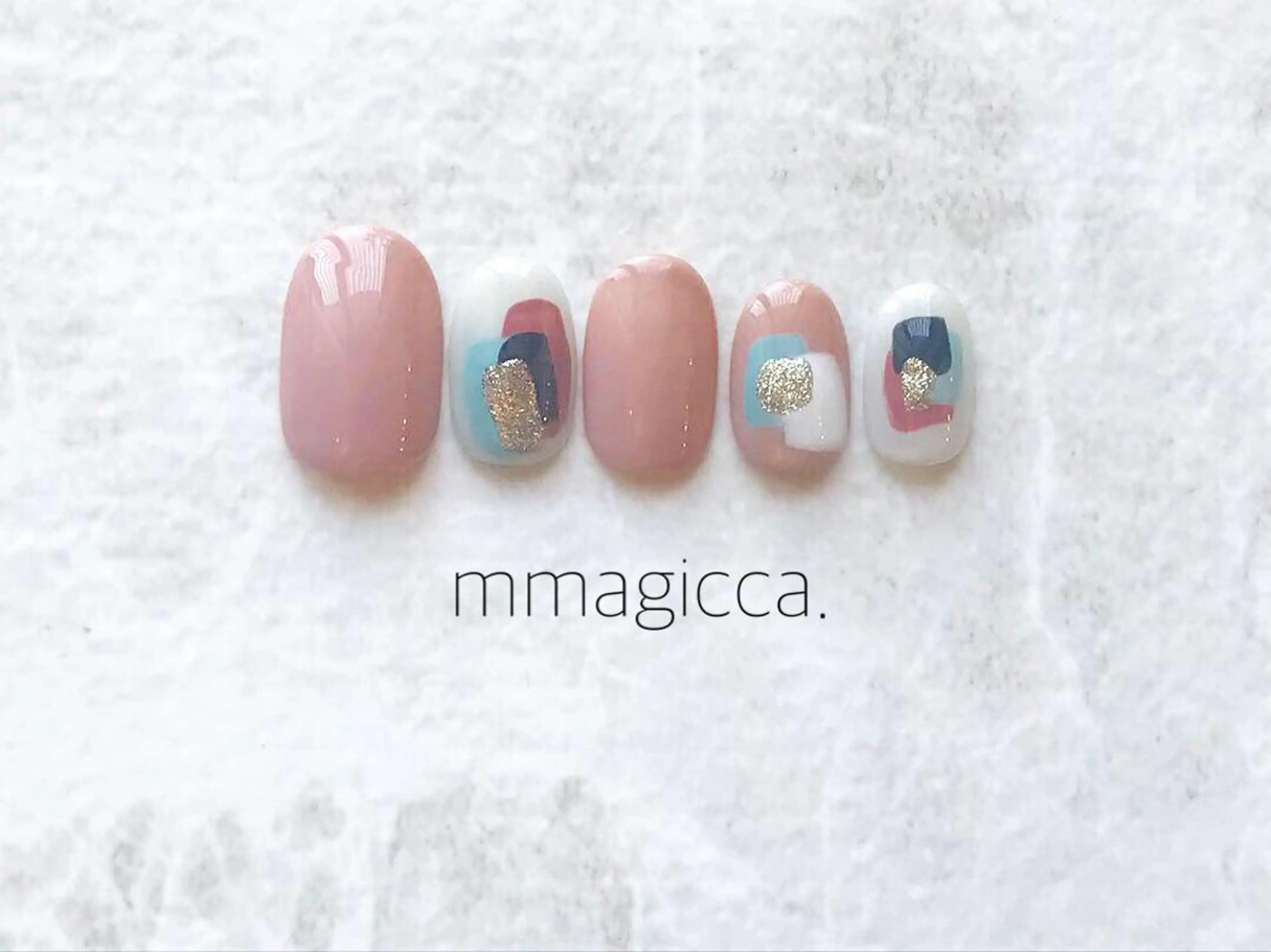 ネイル ジェルネイル mmagicca. 【 まじか. 】のネイルデザイン