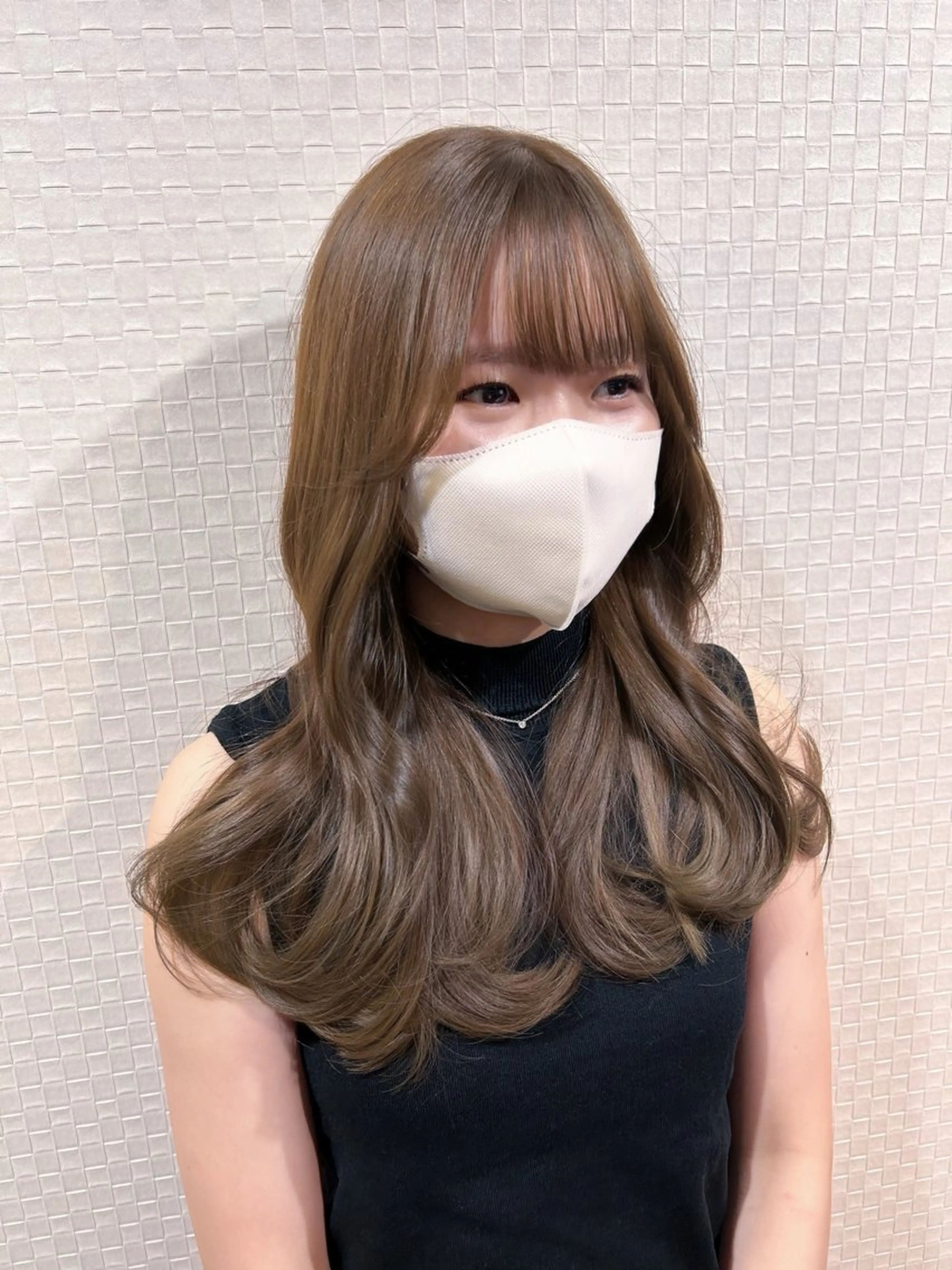 ロング カラー ベージュカラー ブリーチ ダブルカラー ブリーチなしカラー As hair所属・🌟かかりつけ美容師 🌟アスカのヘアスタイル