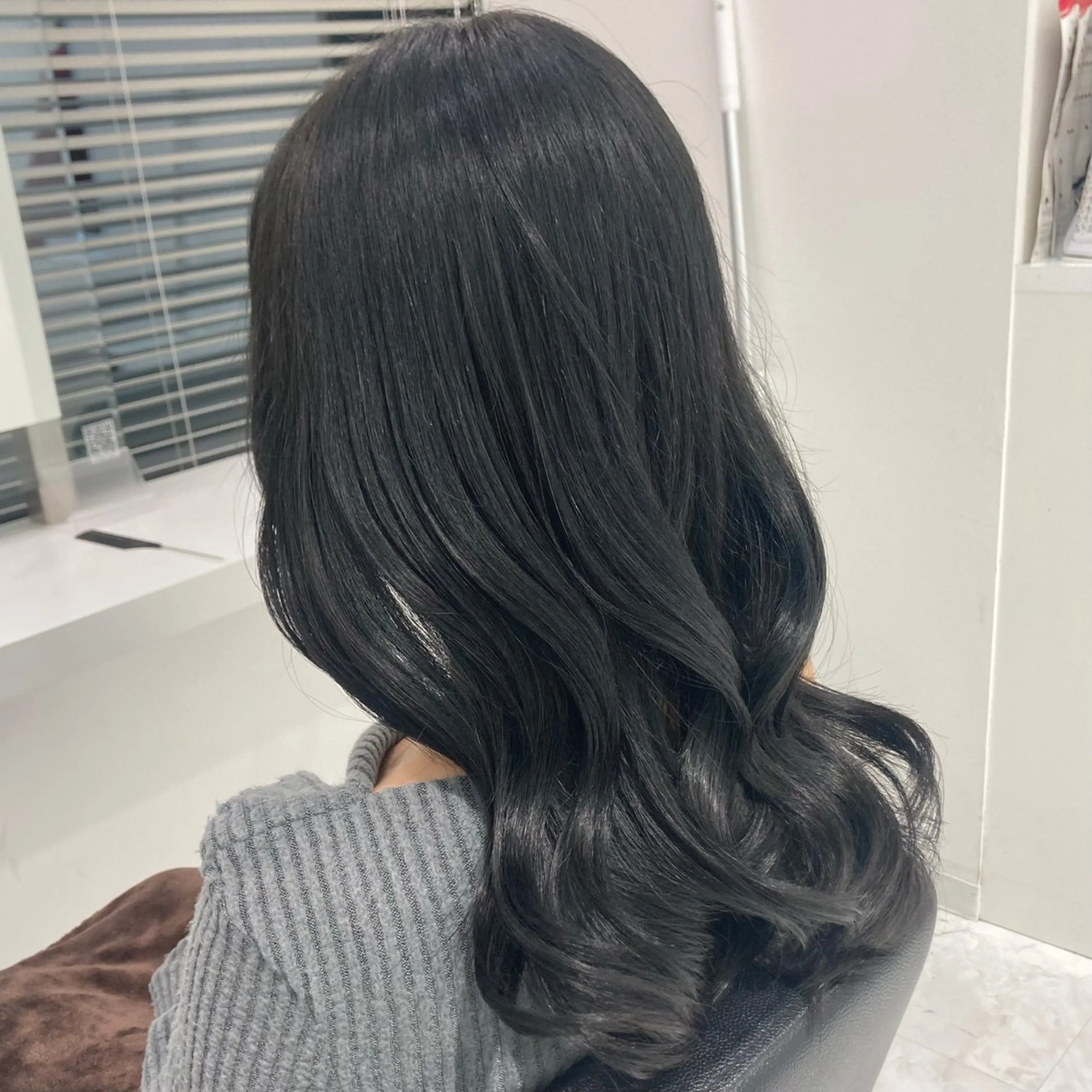 セミロング ヘアカラー トリートメント ヘアセット 都内1優しい🤍透明 感カラー🤍サツキのヘアスタイル