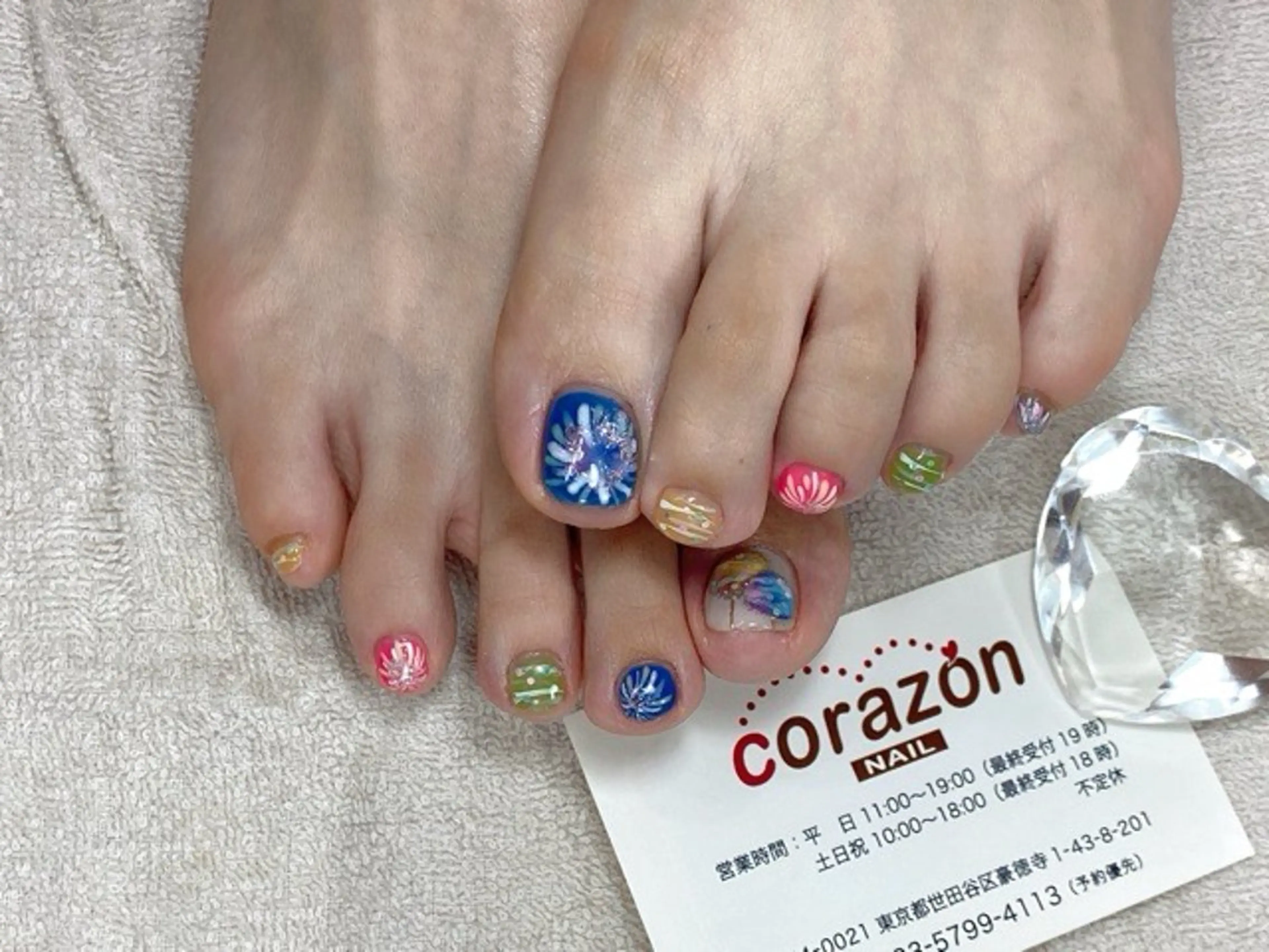 ネイル アートネイル ヨーヨーネイル フットネイル corazon所属・ネイリスト aicoのネイルデザイン