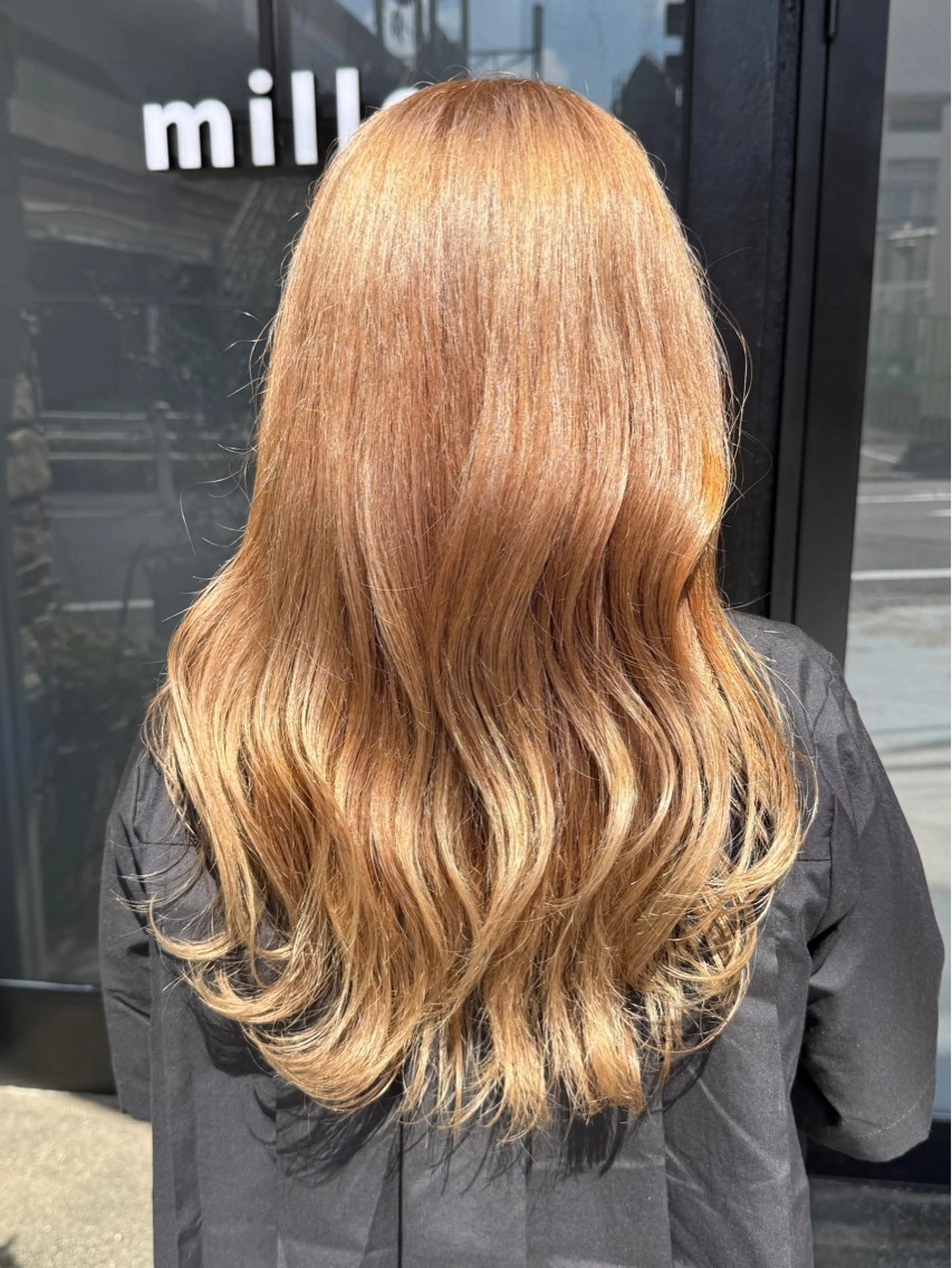 ロング カラー ベージュカラー ブリーチ ブリーチなしカラー ヘアカラー 透明感カラー/パーマ 🌀アオノアユミのヘアスタイル