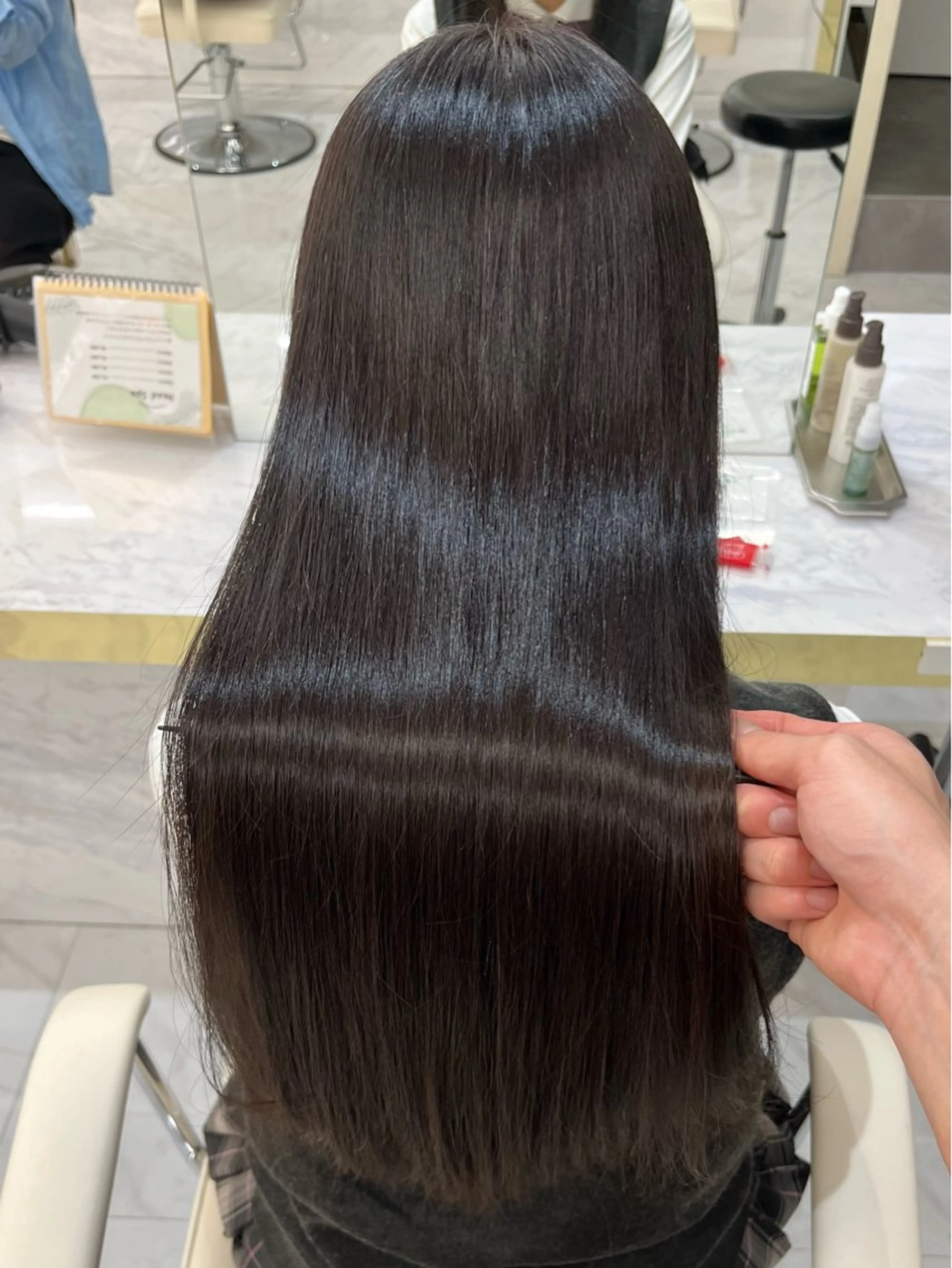 ロング カット ヘアカラー 縮毛矯正 トリートメント 韓国風🫧髪質改善 村上　蒼生のヘアスタイル