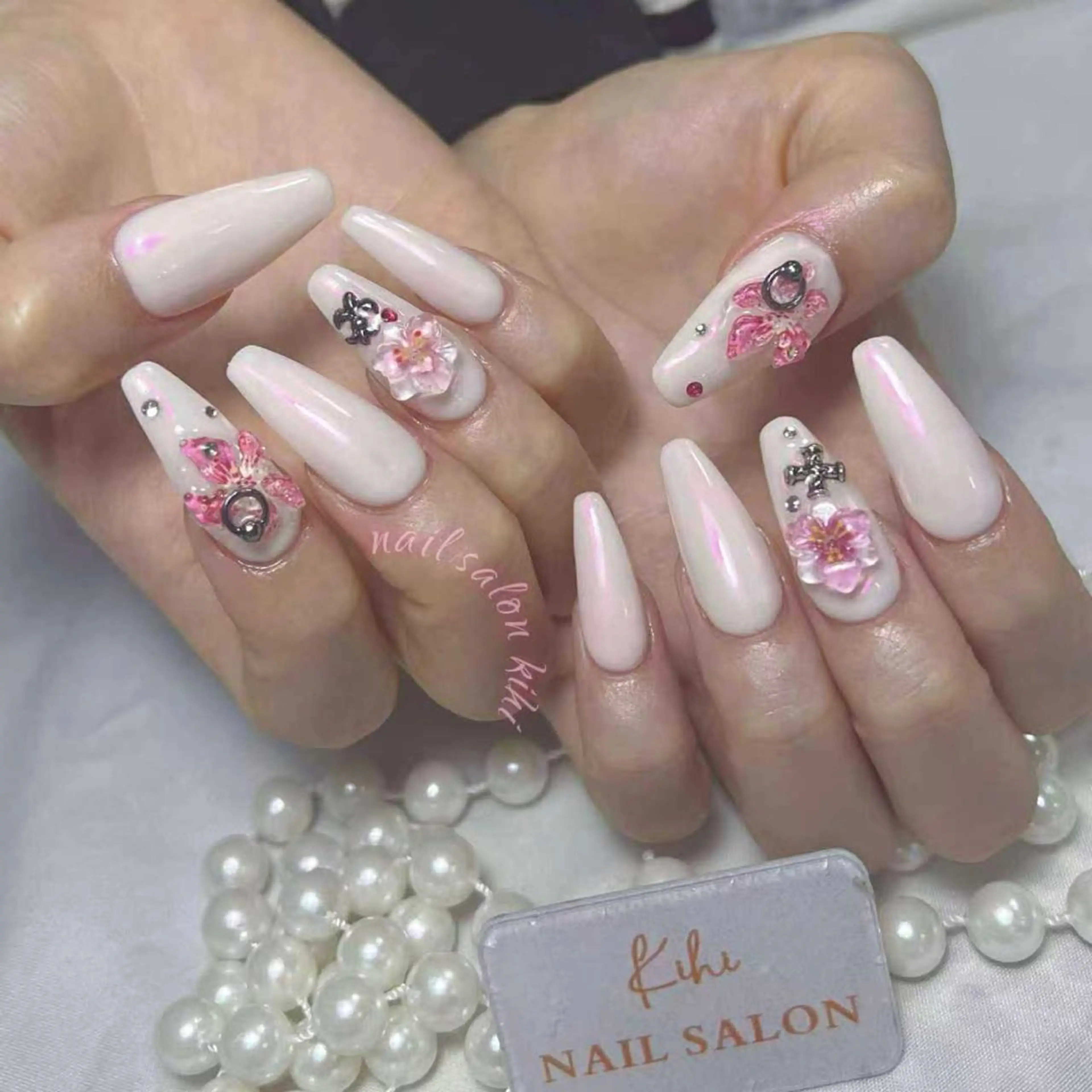 ネイル アートネイル フレンチネイル ジェルネイル グラデーション 韓国ネイル ハンドネイル ハンドケア Nail Salon Kihi さくらのネイルデザイン