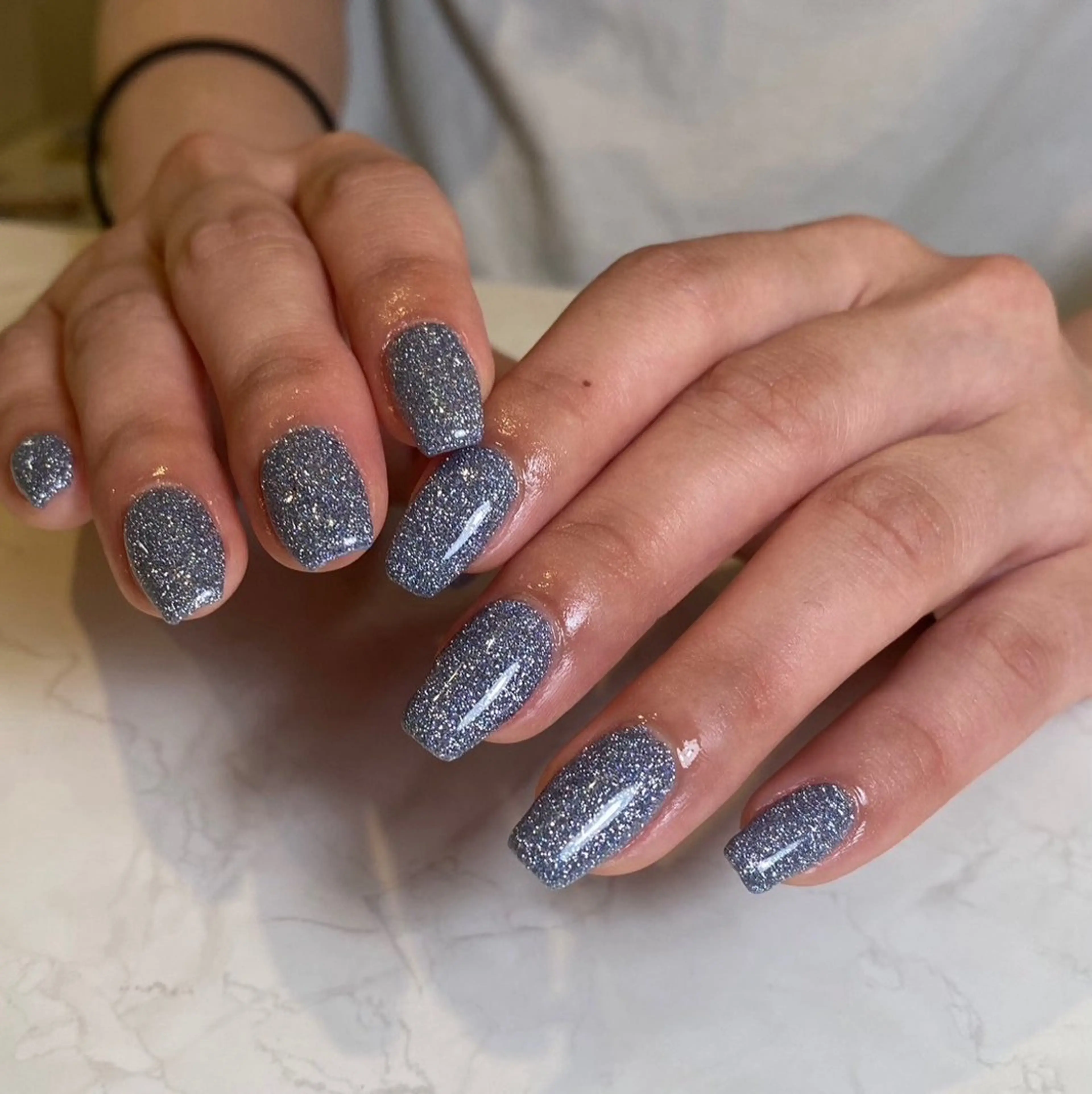 ネイル Salondevi2 isanaのネイルデザイン