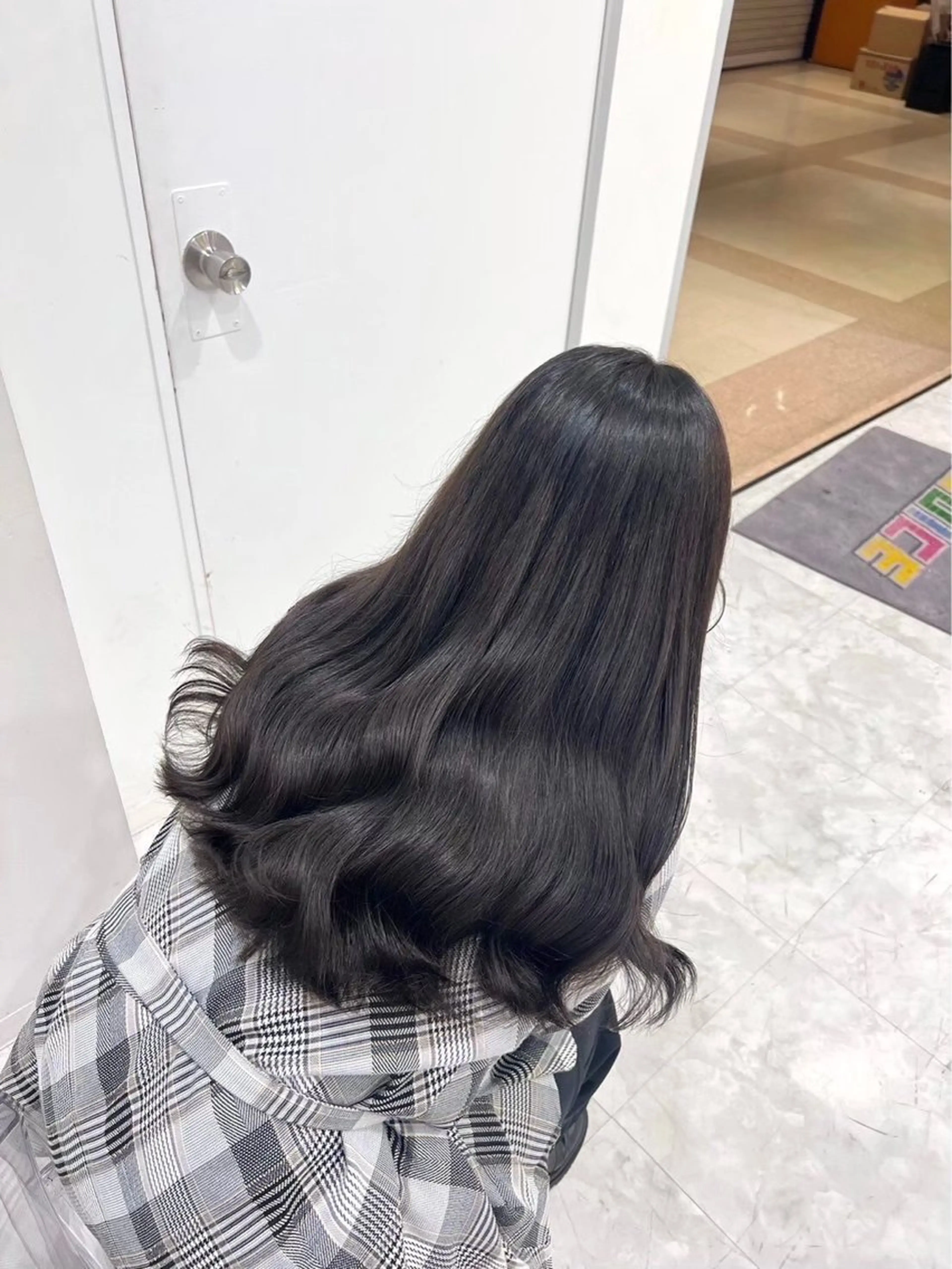 ロング カラー ヘアカラー トリートメント 海外風ブリーチなし 🫒Rion🫒🩶のヘアスタイル