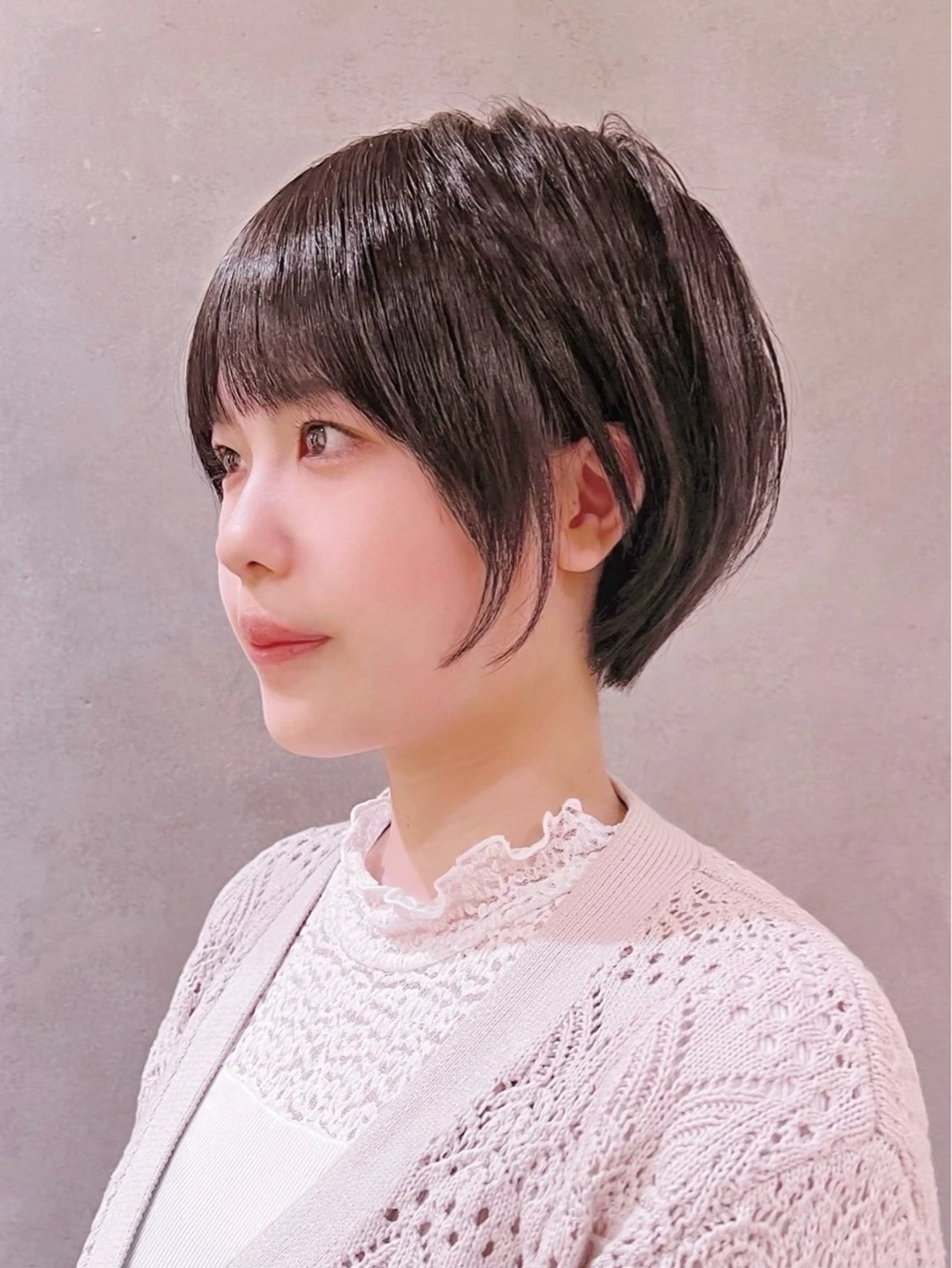 ショート Say.石川葵 ショートボブ前髪のヘアスタイル