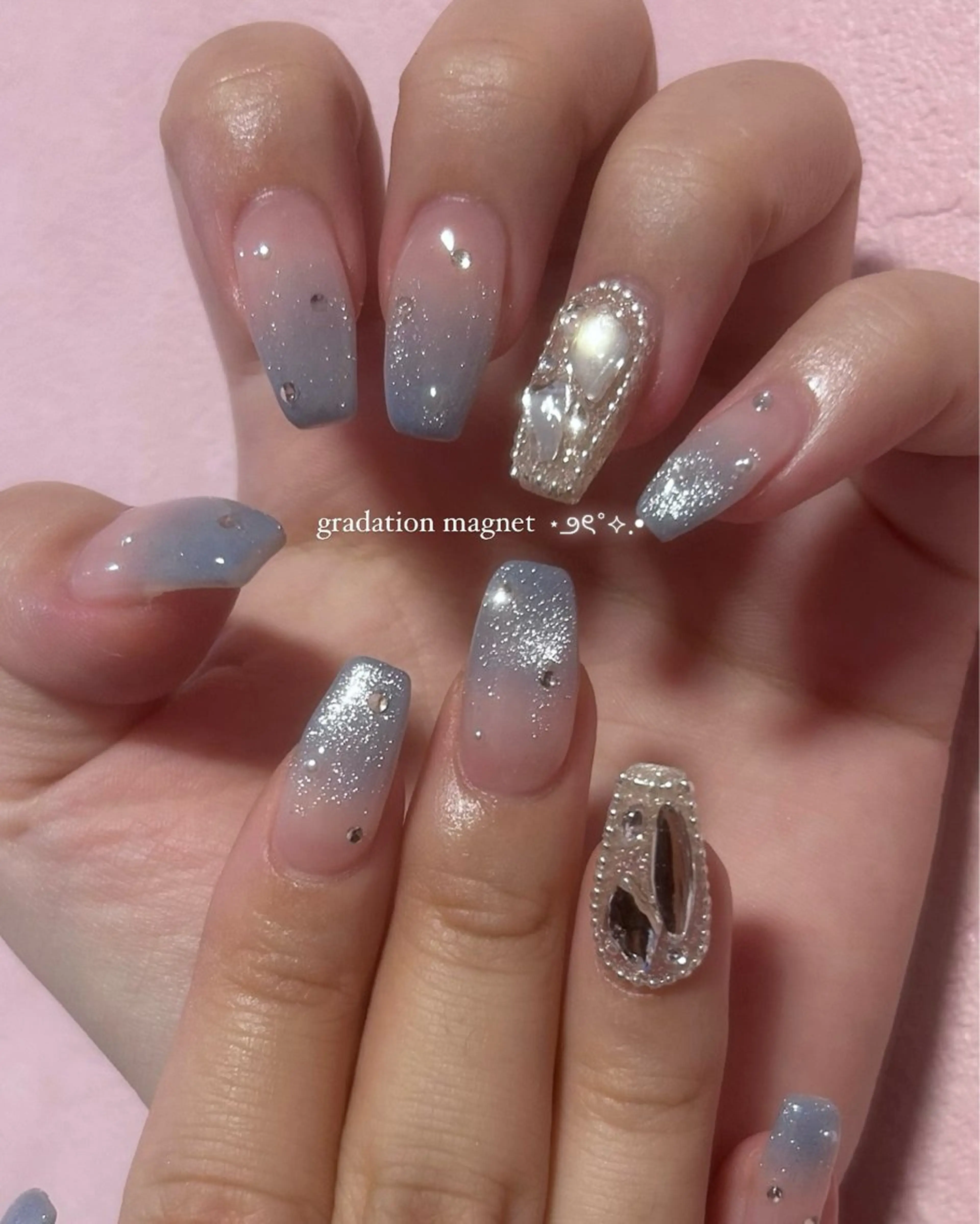 ネイル ハンドネイル EmaNail🎀 Haaruのネイルデザイン