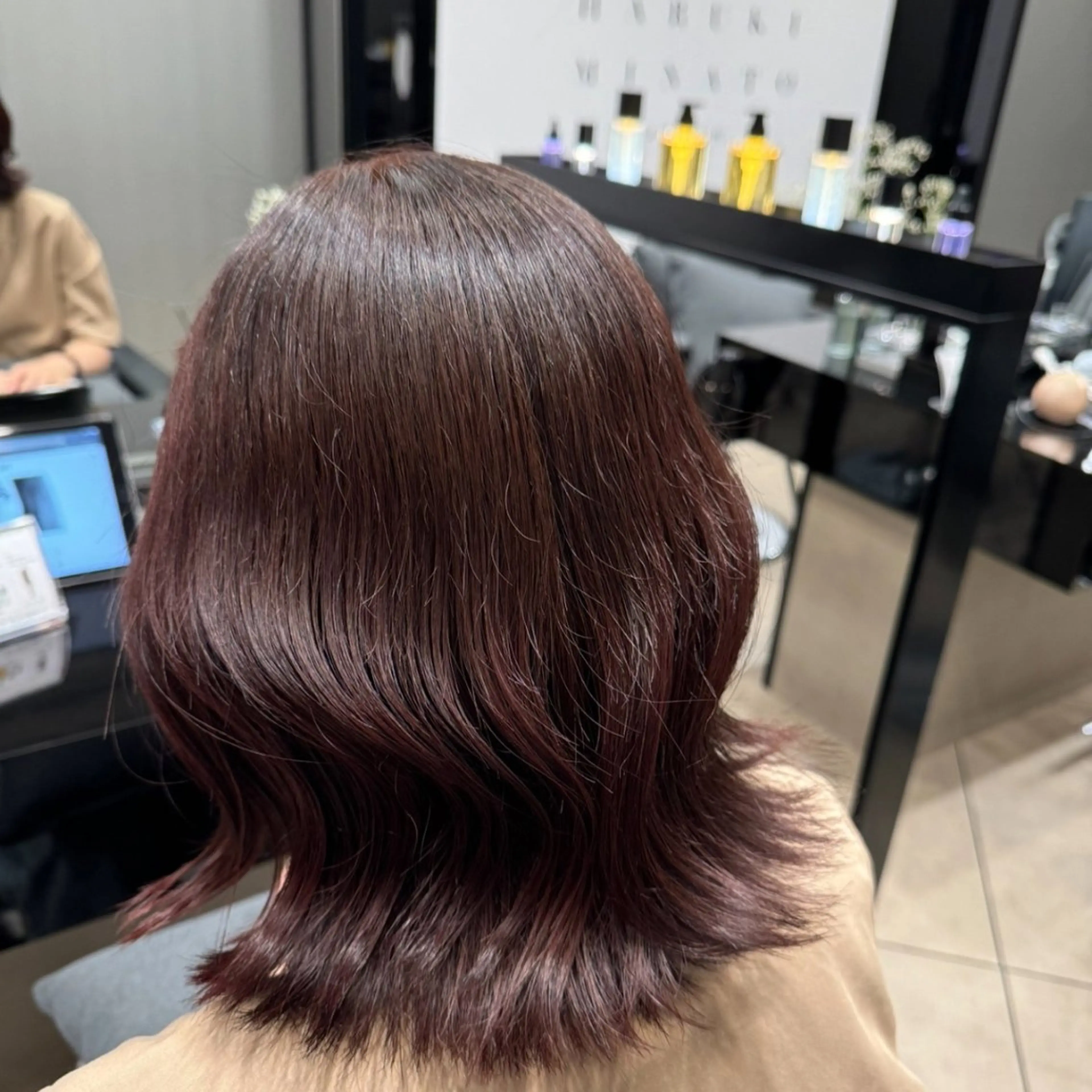 セミロング カラー ヘアカラー 池田 龍生のヘアスタイル