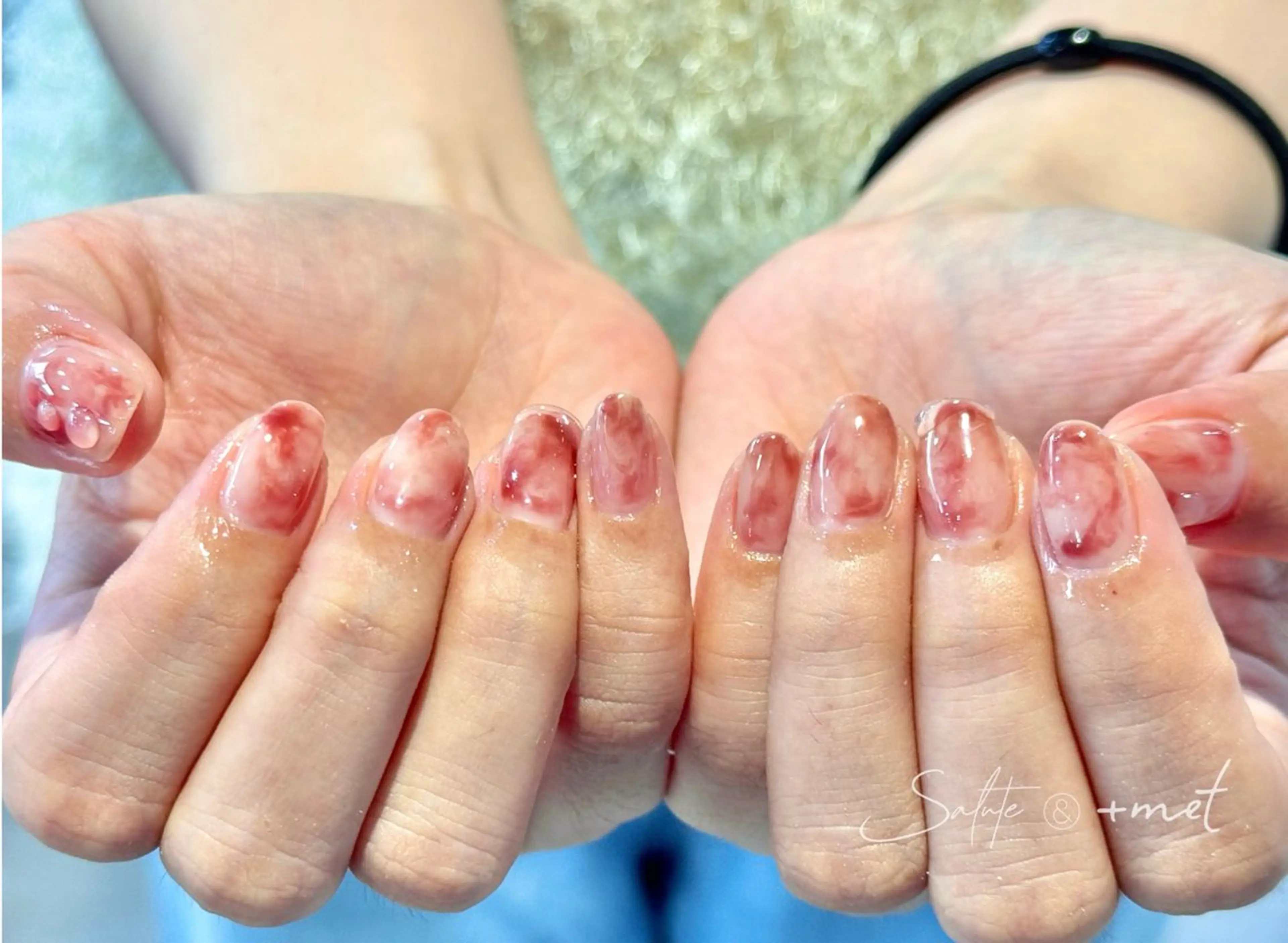 ネイル アートネイル 氷ネイル・うるうるネイル ニュアンスネイル オフィスネイル ワンカラーネイル ハンドネイル 坂本 礼奈のネイルデザイン