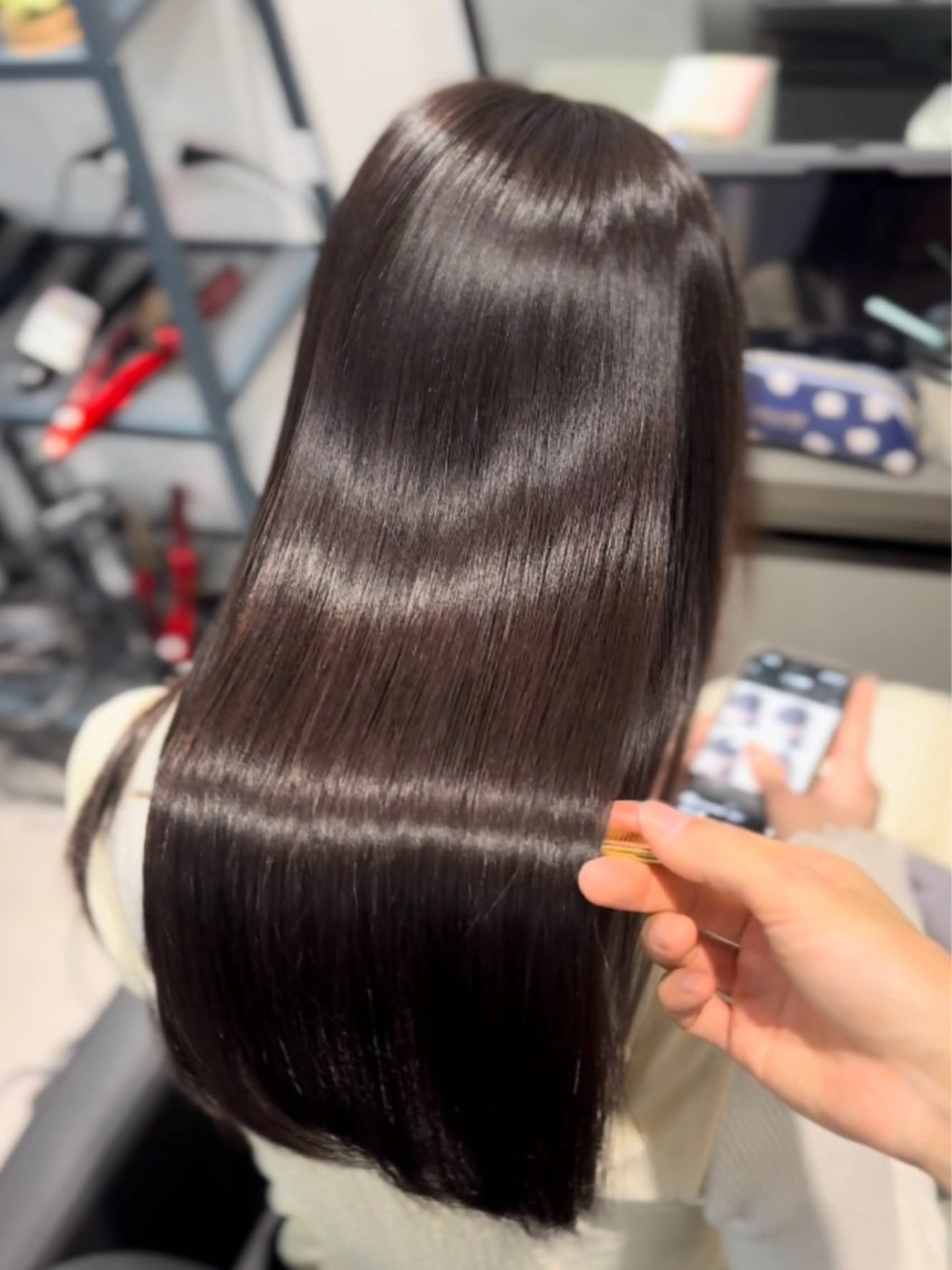 ショート カラー パーマ ヘアアレンジ 縮毛矯正 トリートメント Vel 新宿店所属・美髪矯正/髪質改善 カラー✨️Velのヘアスタイル