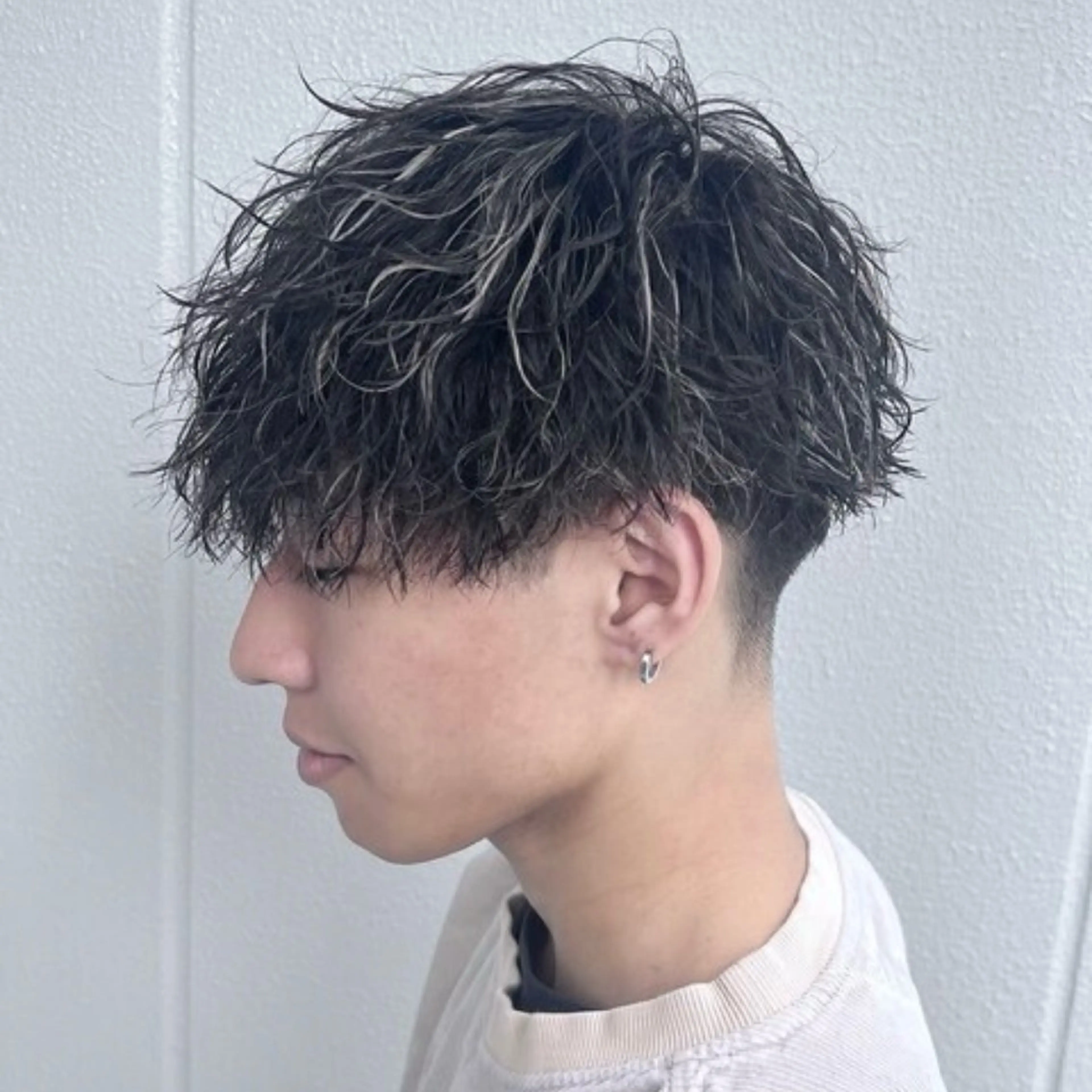 カラー パーマ メンズ 安達 脩人のヘアスタイル