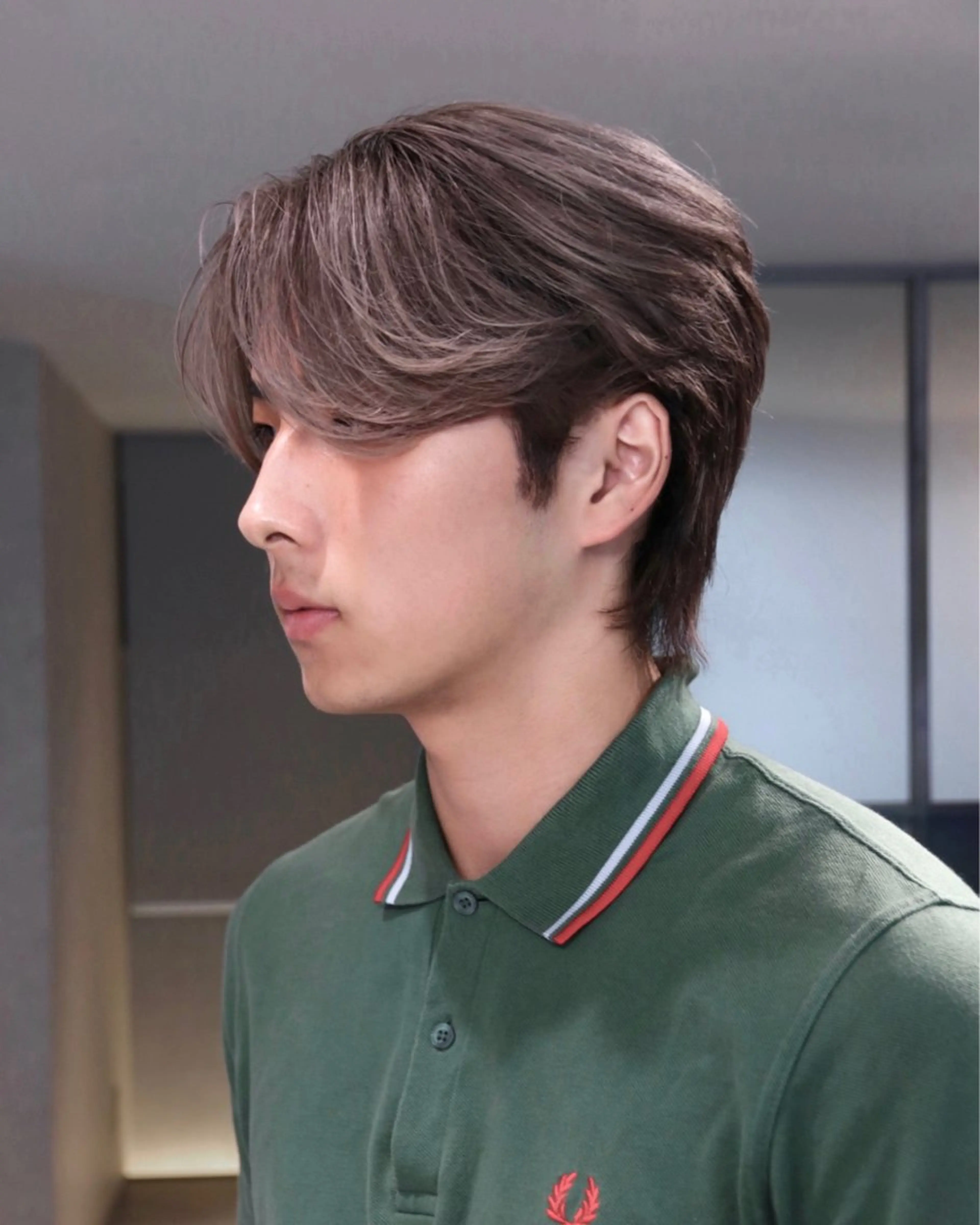 パーマ メンズ メンズブリーチ センターパート カット パーマ Qin shaire salon 原宿verno店所属・【センターパート】 ETO／江藤翼の眉毛・アイブロウイメージ