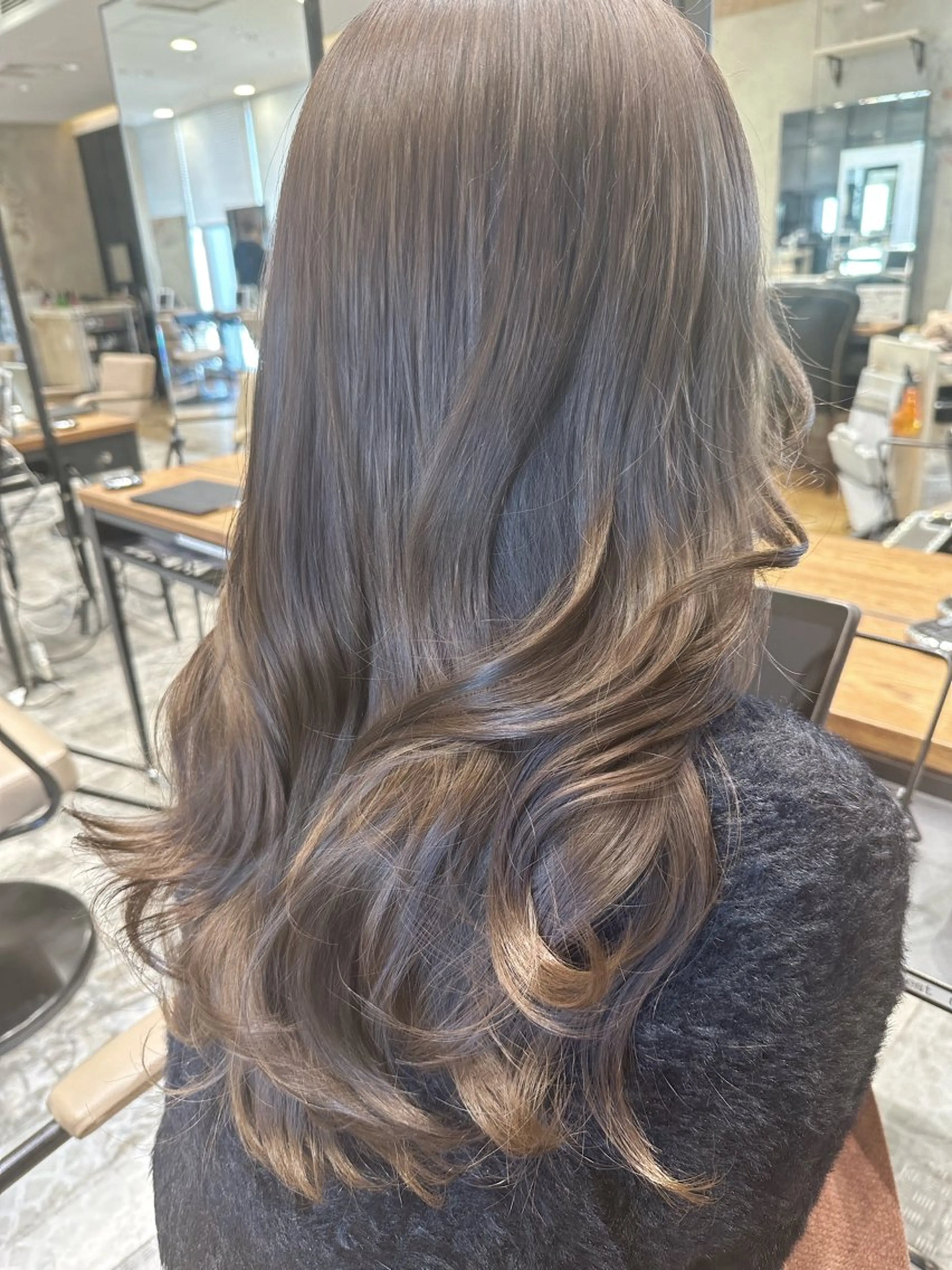 ロング カラー トリートメント ヘッドスパ ヘアセット SAYAKA🩶 レイヤー韓国ヘア新宿のヘアスタイル