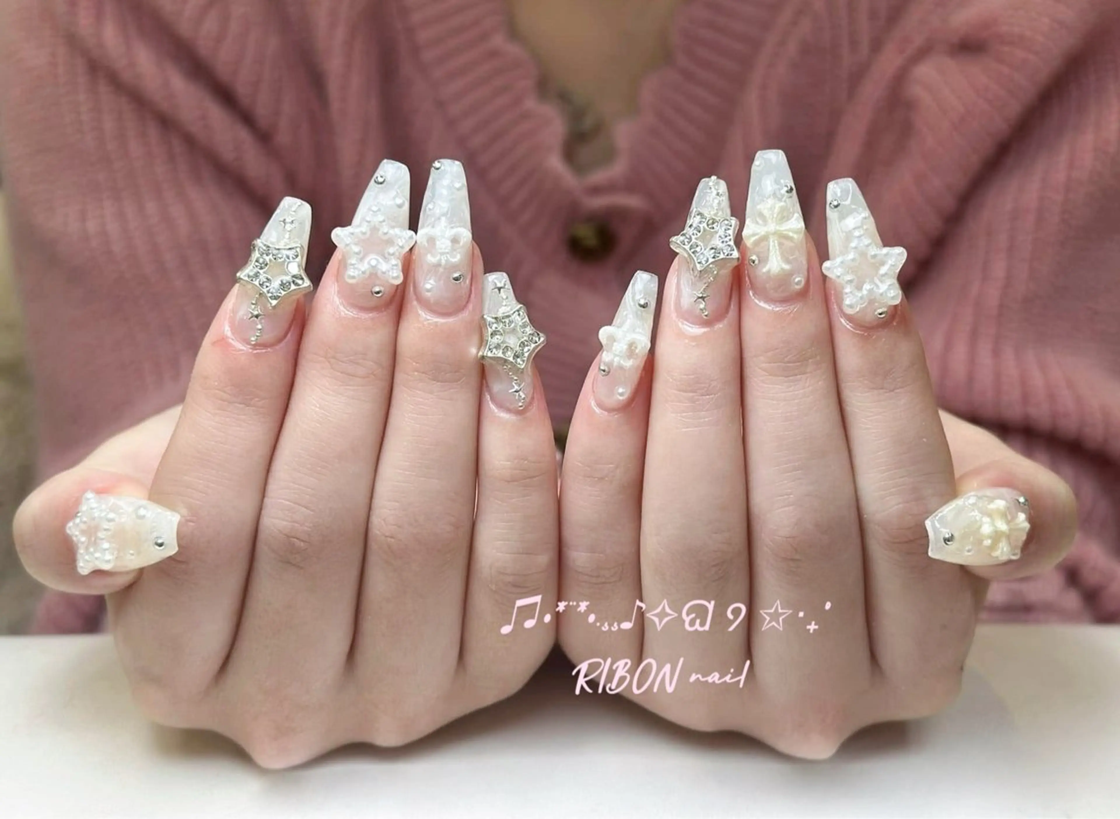 ネイル チークネイル 長さ出し フレンチネイル ジェルネイル グラデーション ハンドネイル RIBONネイルサロン所属・RIBON nail salonのネイルデザイン