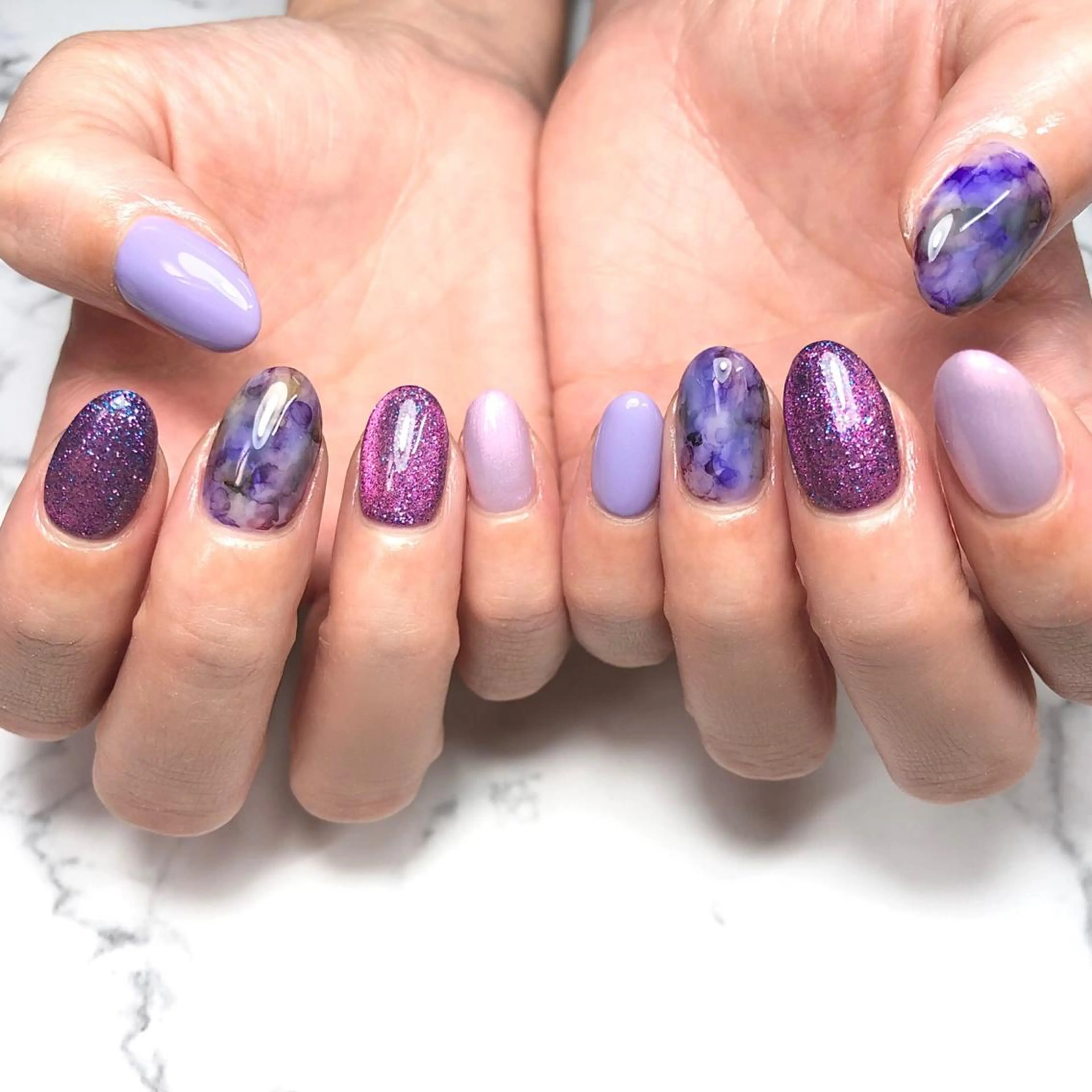 ネイル アートネイル ジェルネイル 韓国ネイル マグネットネイル 大理石ネイル(マーブル) ハンドネイル NAIL NOWのネイルデザイン