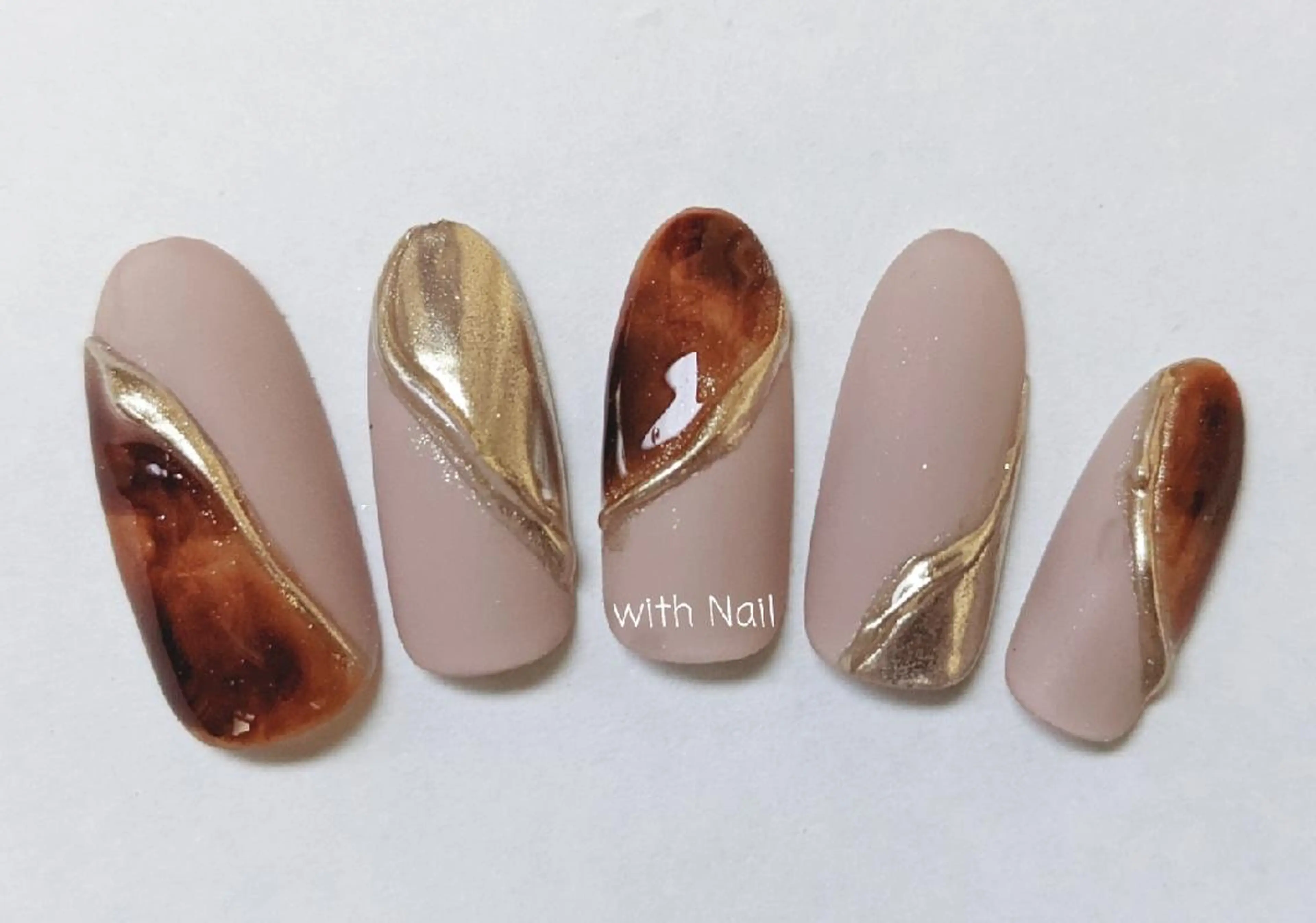 ネイル べっ甲ネイル マットネイル with Nail   ナガヤのネイルデザイン