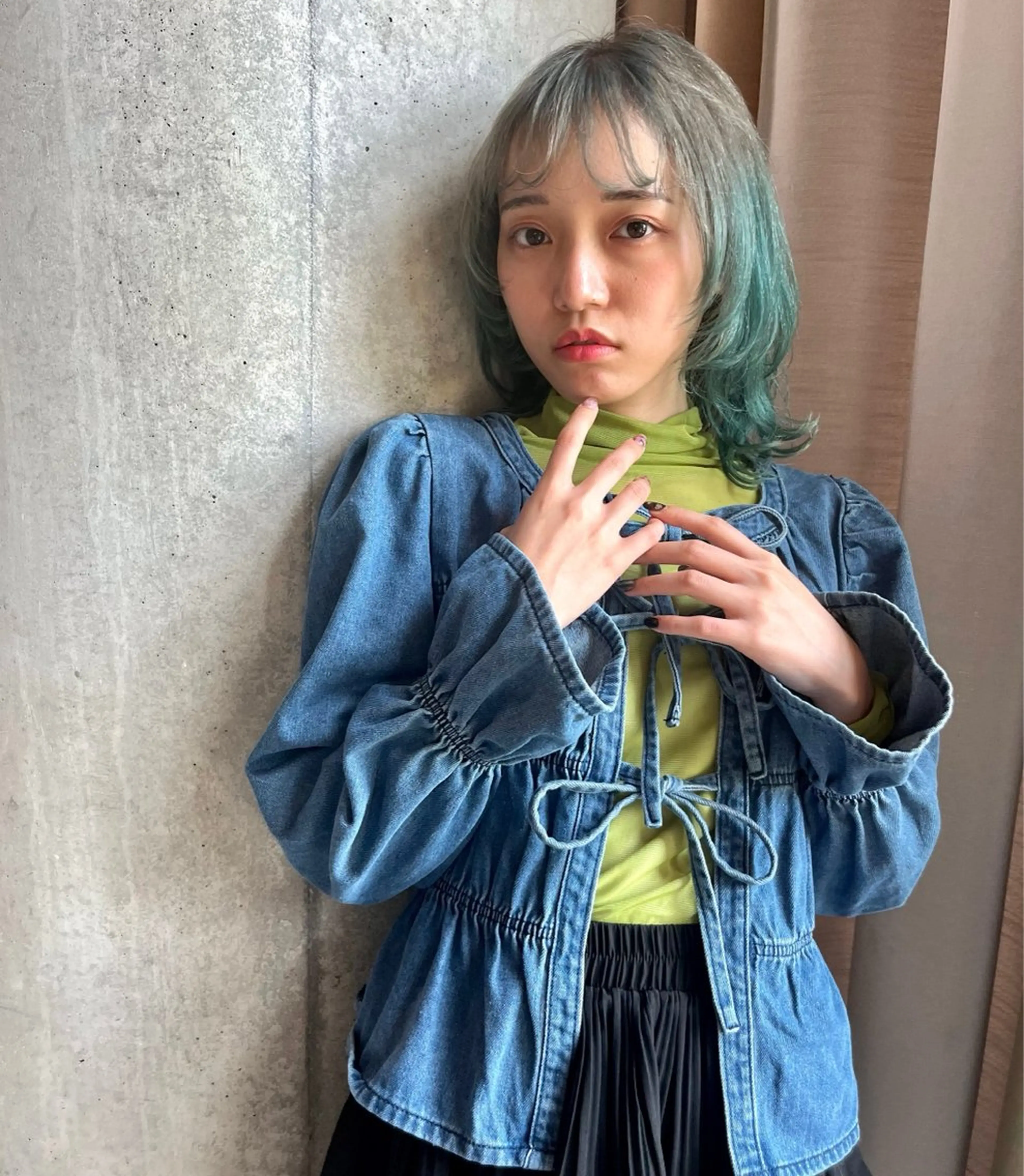 セミロング Norn〜bysheriche所属・千田 琴音のヘアスタイル