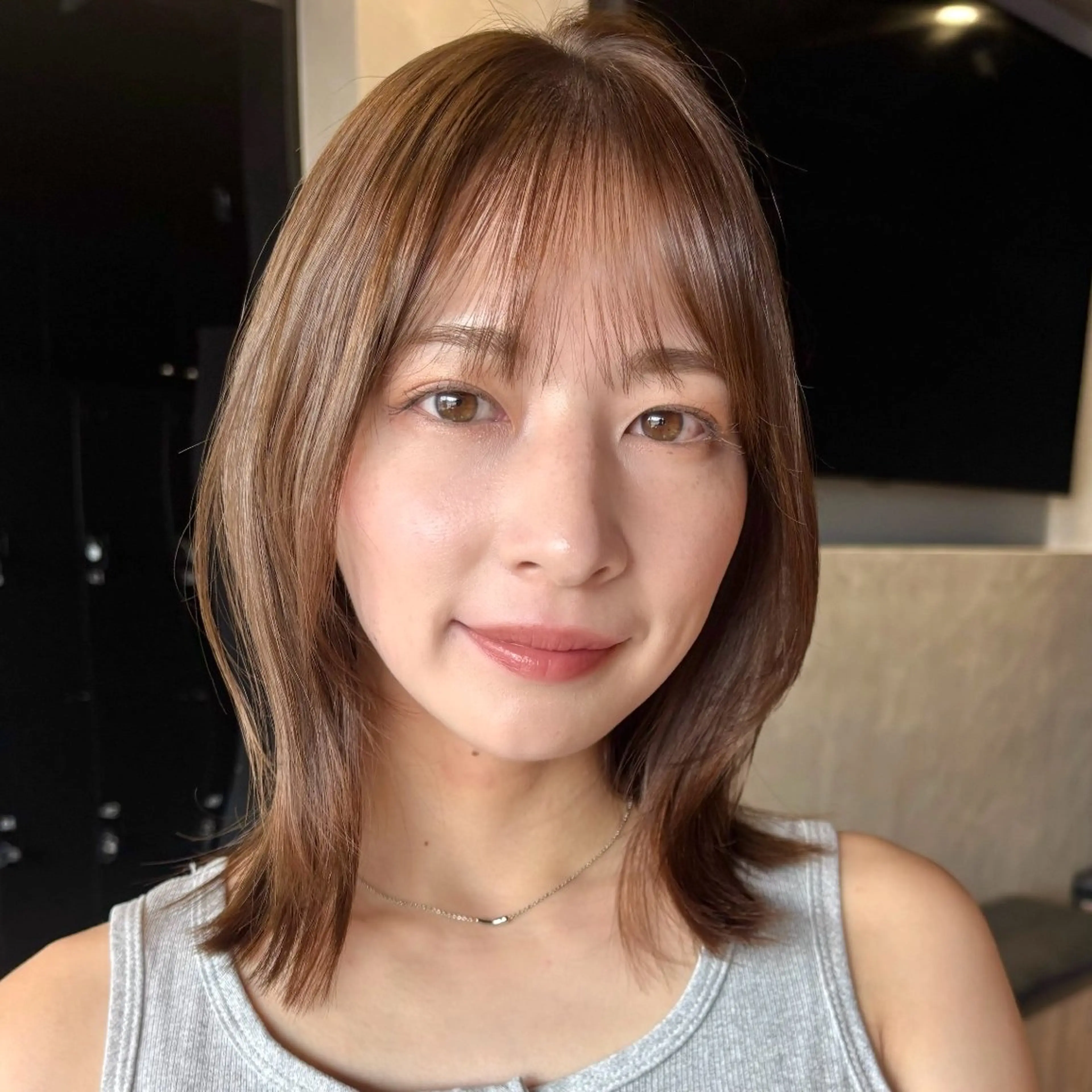 ミディアム カラー ブリーチ 透明感カラー ブリーチなしカラー ボブ くびれヘア 顔まわり/レイヤー/ 透明感/まいな🥨のヘアスタイル