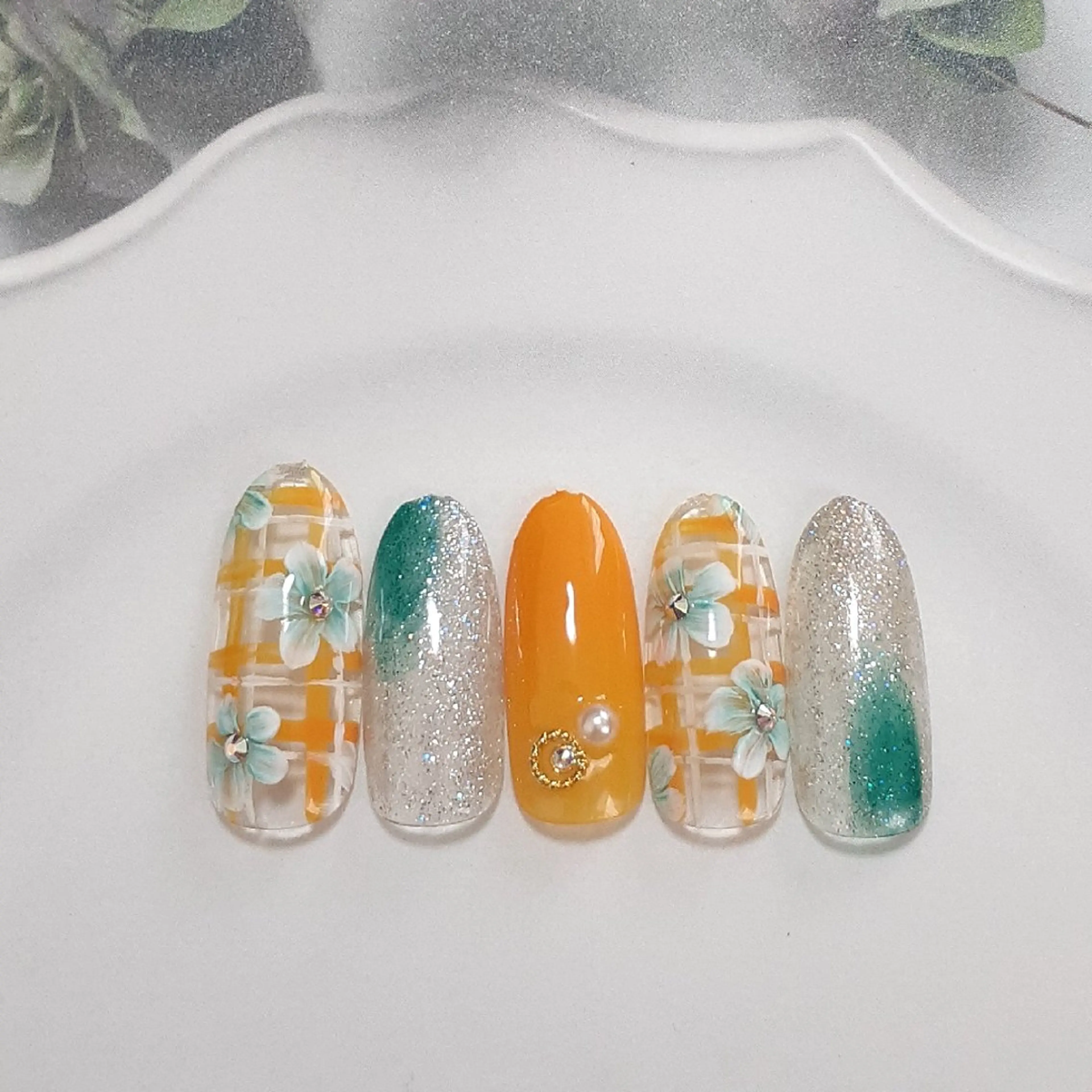 ネイル アートネイル ハンドネイル 池元 真由美のネイルデザイン