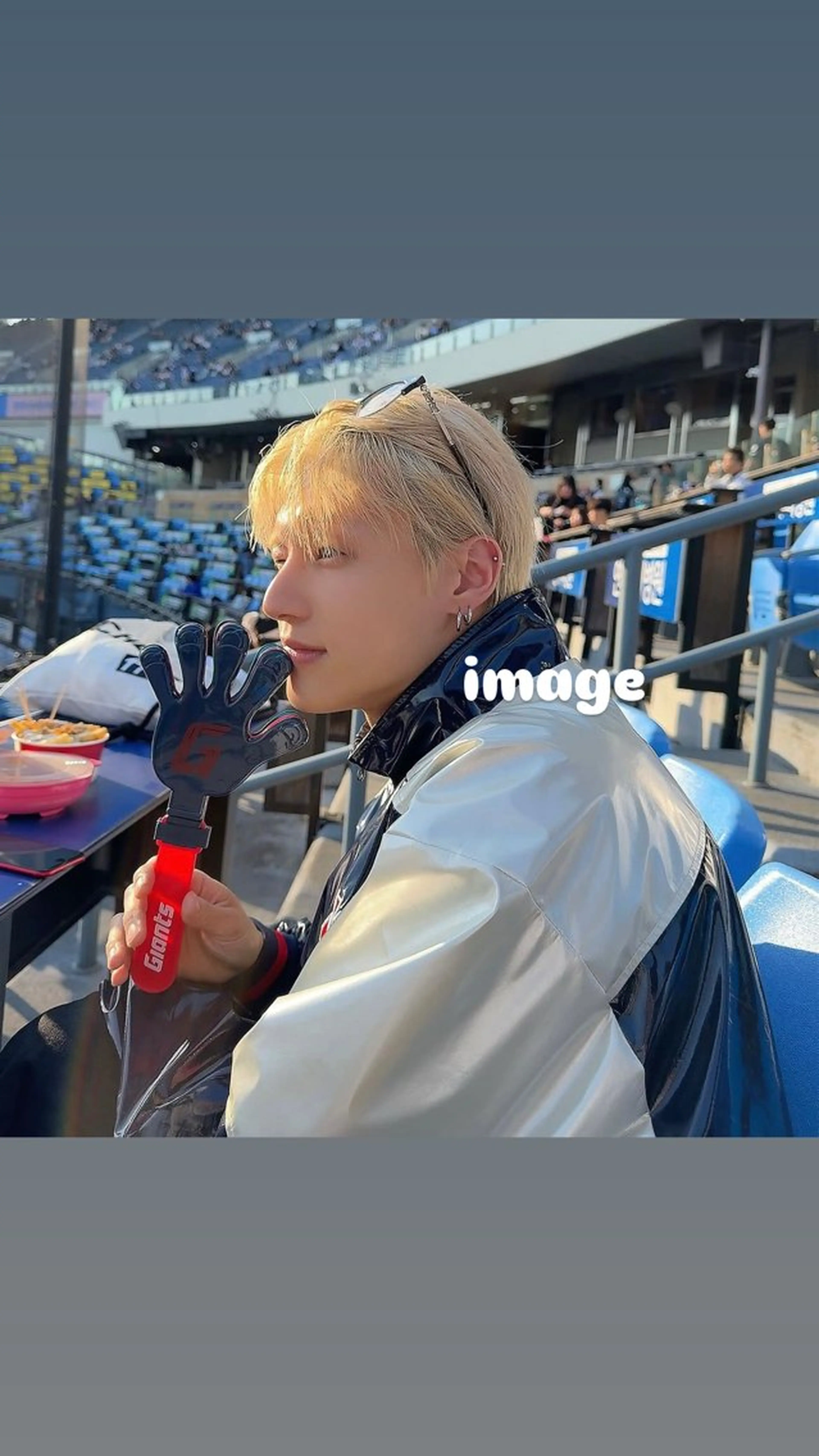 カラー メンズ メンズハイトーン メンズ韓国風 ハイトーンカラー カット ヘアカラー ぱっつんボブ☆メンズ カットYUTOのヘアスタイル