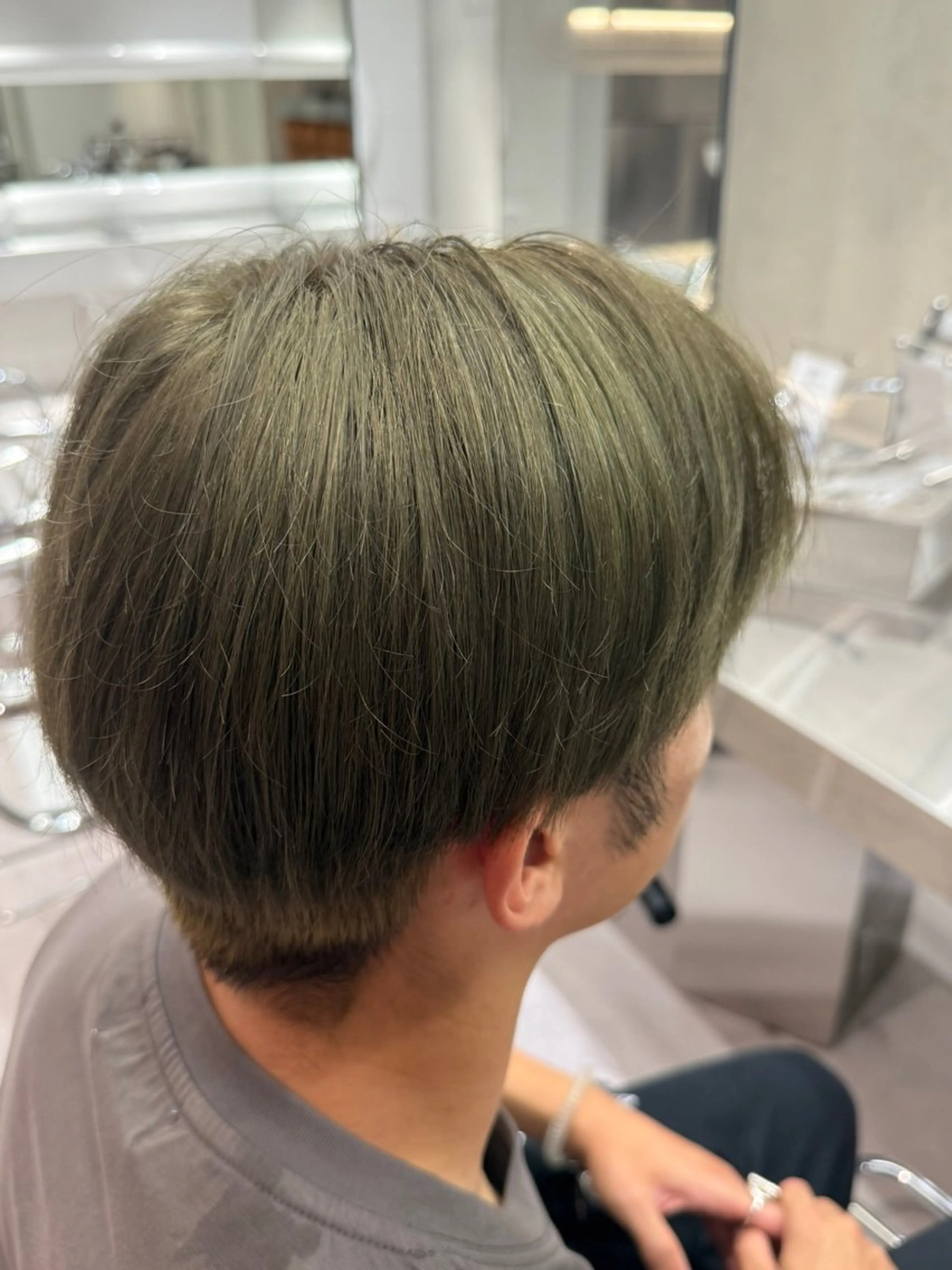 ショート カラー メンズ オリーブカラー 【MEN'S HAIR U】 渋谷 メンズサロン所属・金田 颯太のヘアスタイル