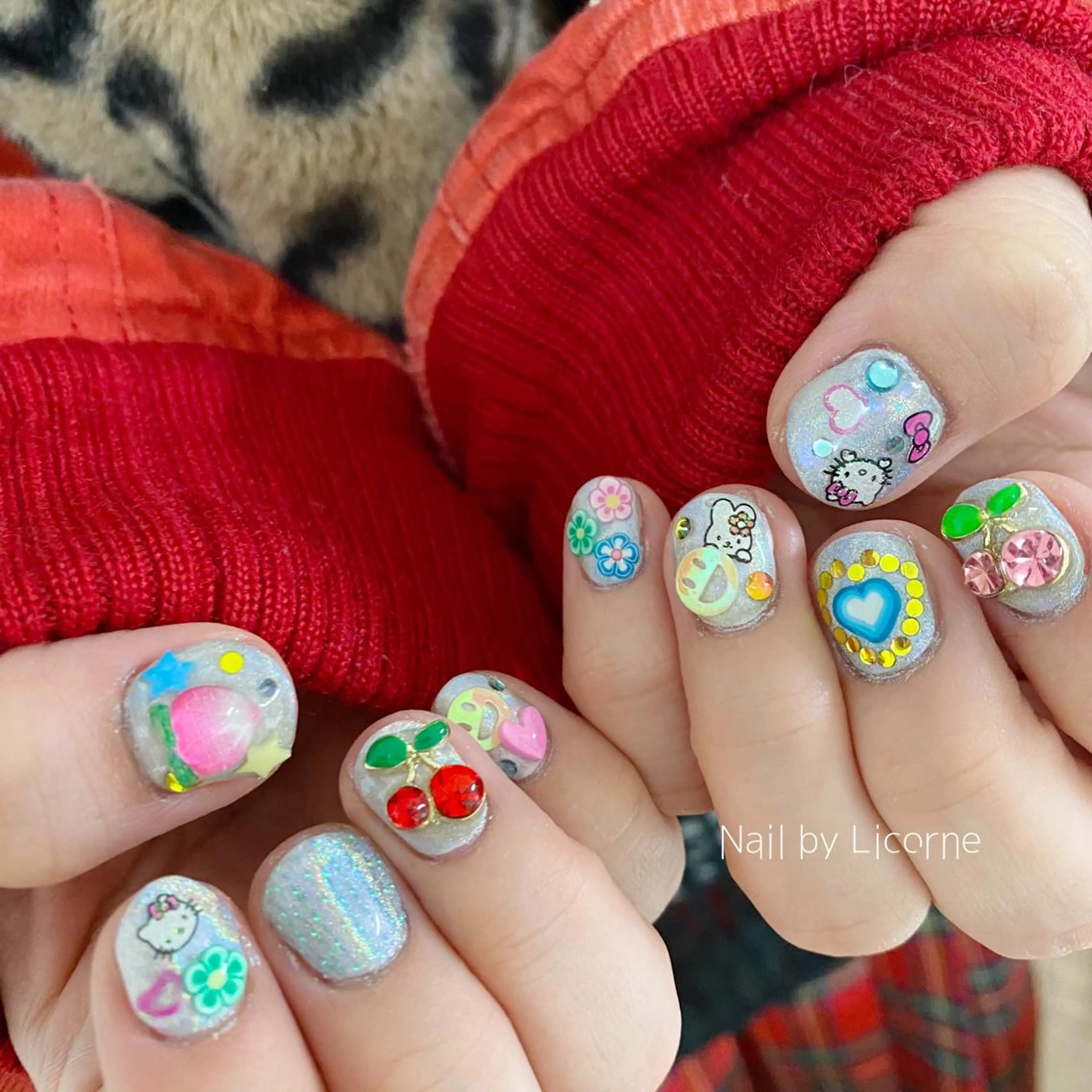 ネイル アートネイル オーロラネイル フレンチネイル 氷ネイル・うるうるネイル マグネットネイル ハンドネイル Nail by Licorneのネイルデザイン