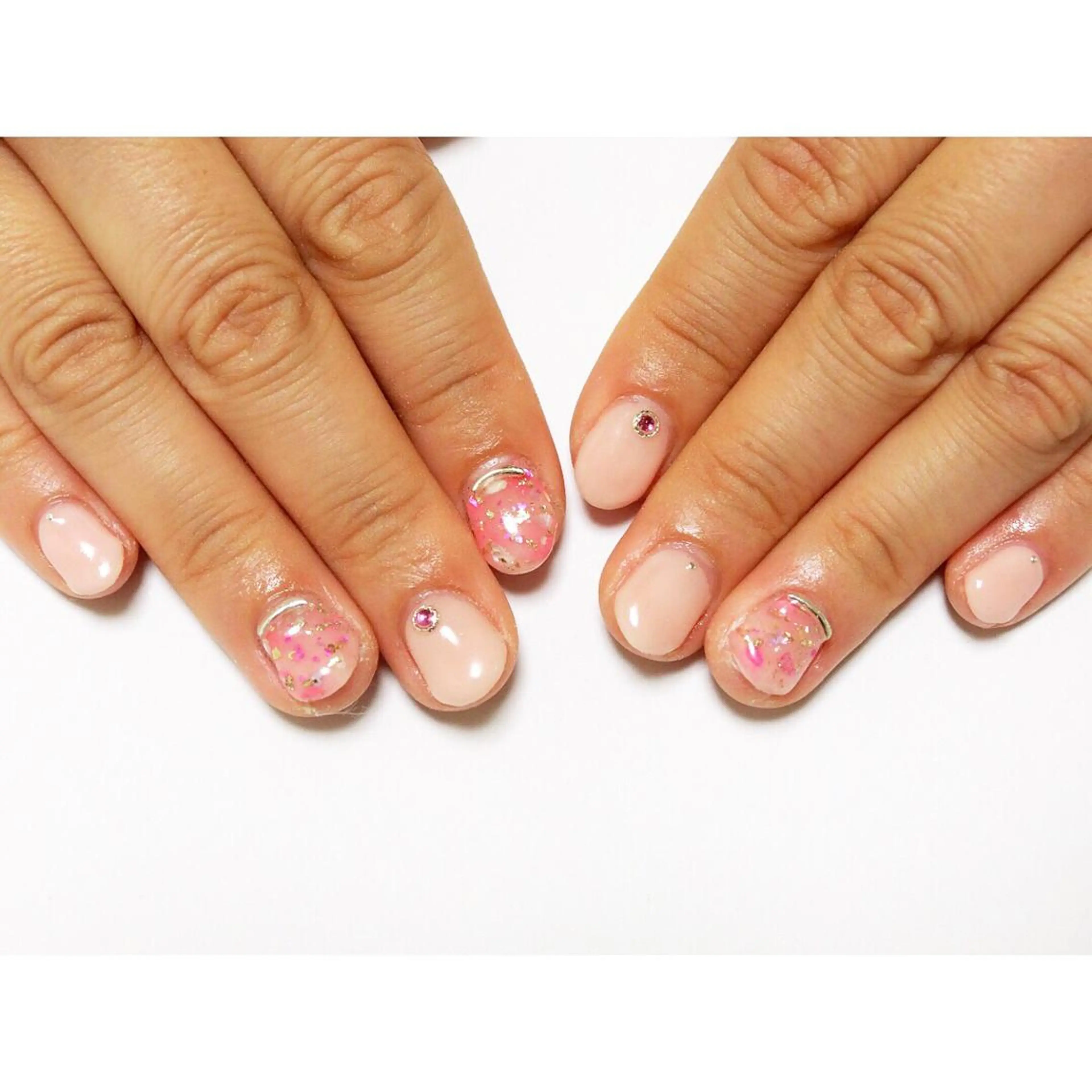 ネイル 痛ネイル/ワンホン/ フィルイン/長さだしのネイルデザイン