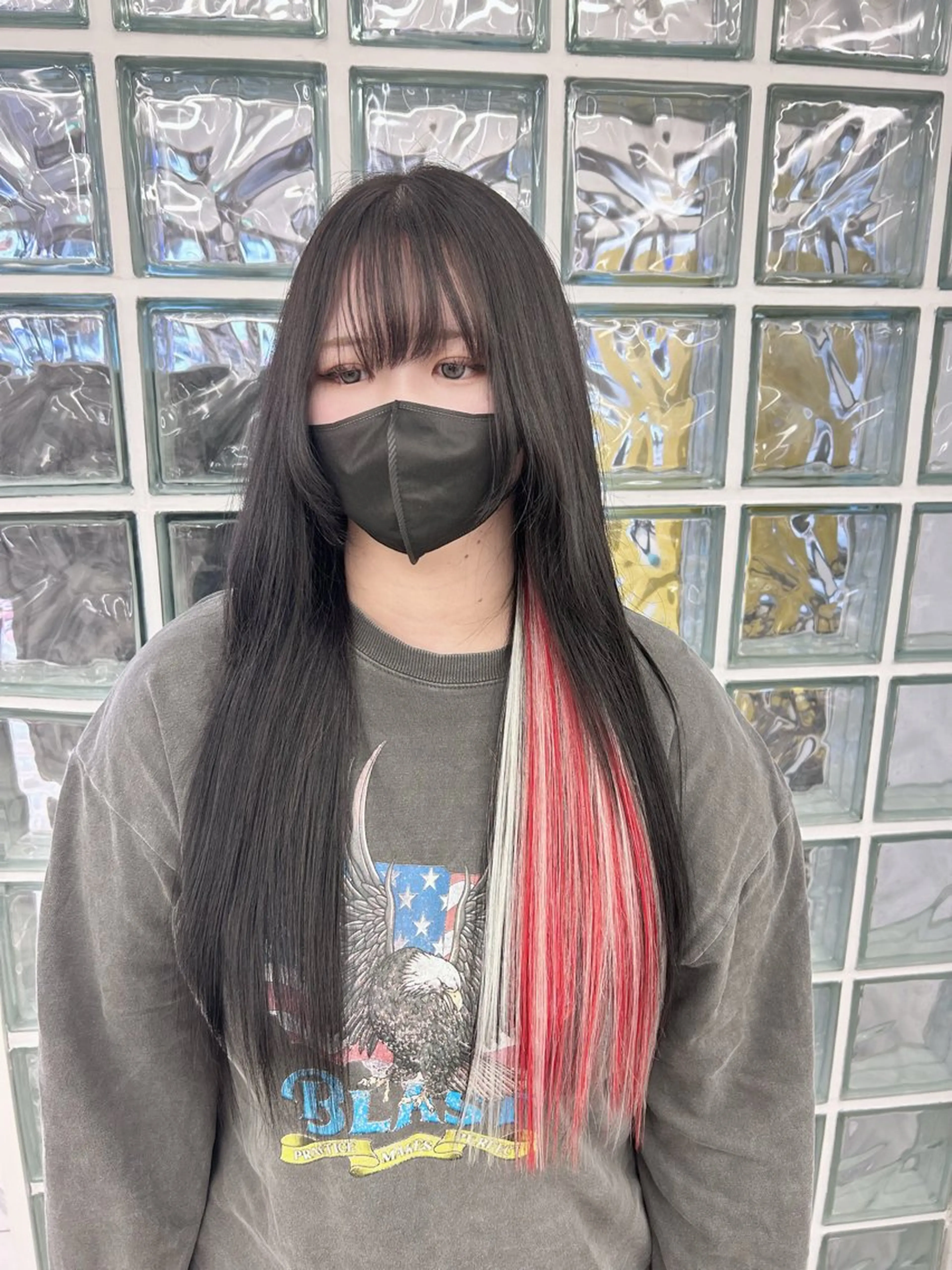 ロング エクステ 三尾 樺緒のヘアスタイル