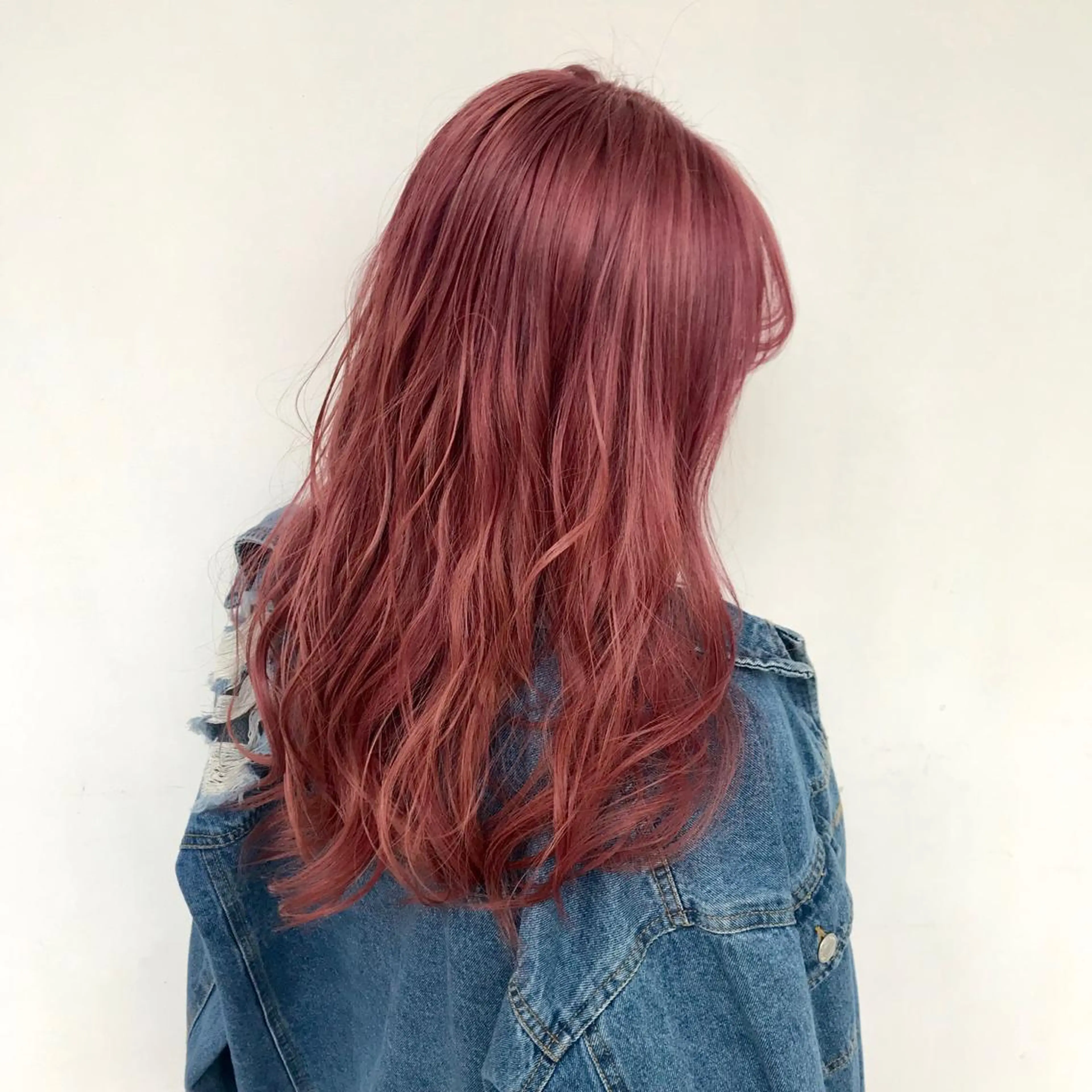 セミロング カラー ブリーチ ピンクカラー シェアサロン　シエナ所属・東條 克義のヘアスタイル