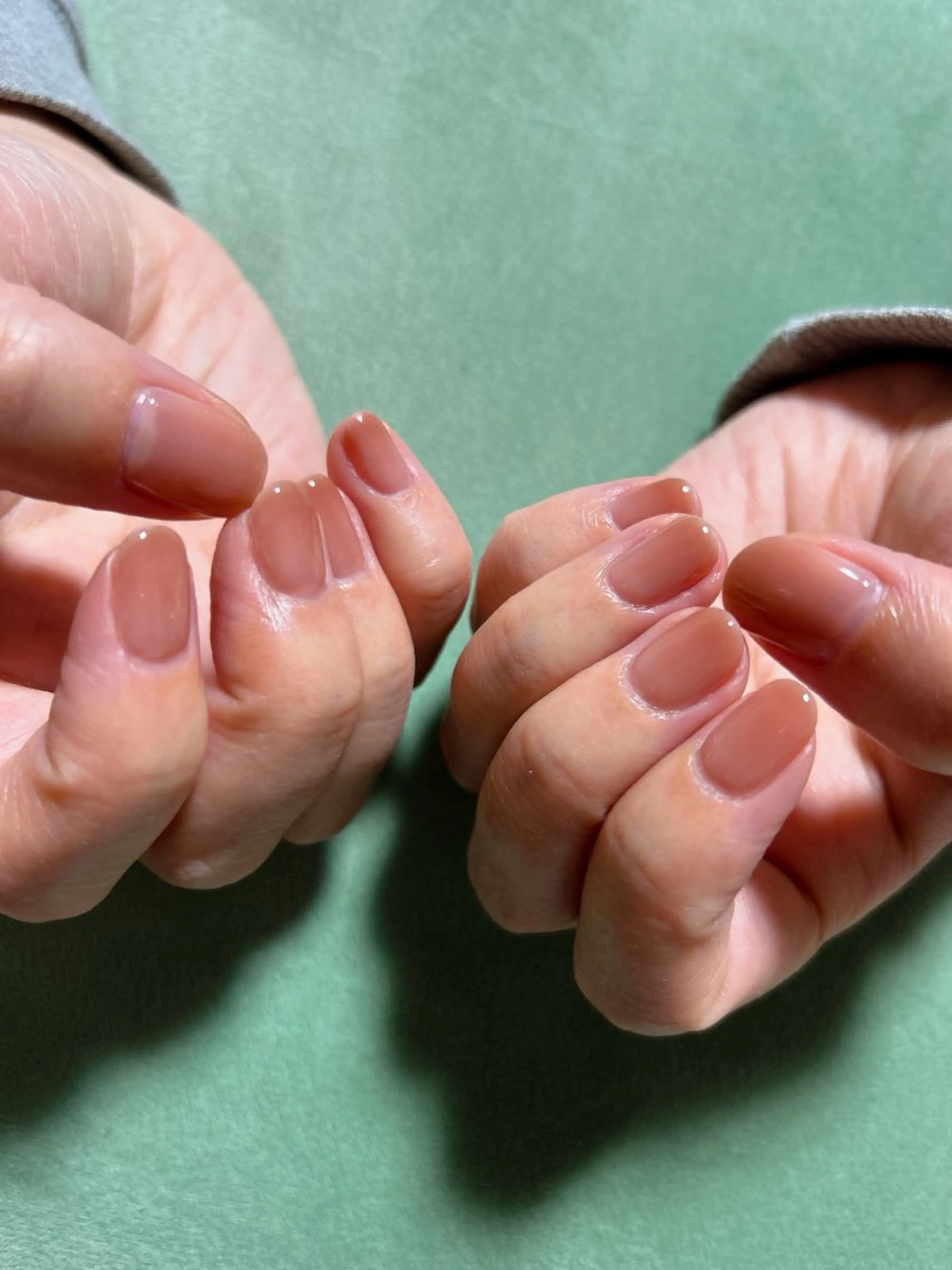 ネイル ハンドネイル snazzy所属・小松 千冬のネイルデザイン