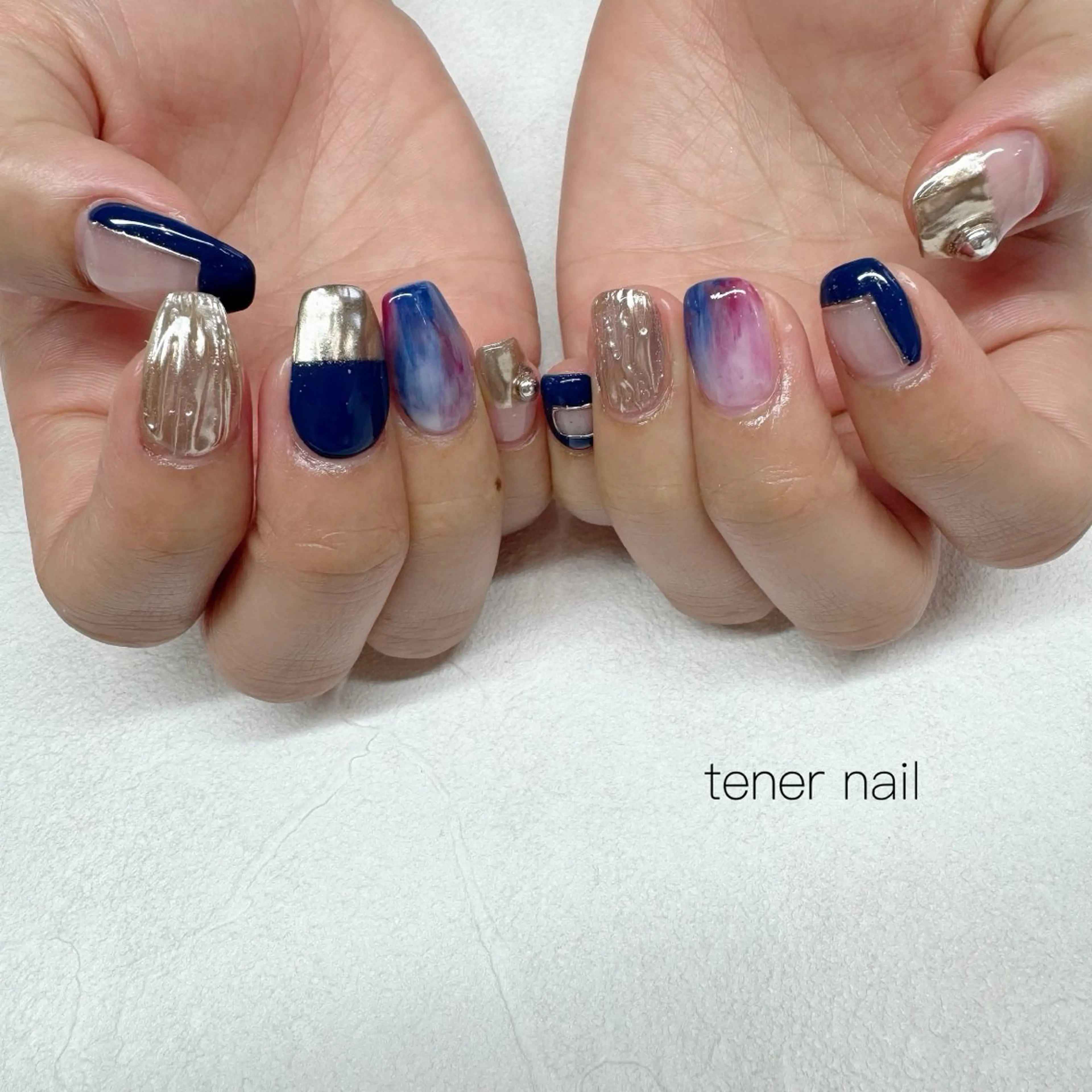 ネイル ミラーネイル ニュアンスネイル ハンドネイル tener  nail  テネルネイル所属・テネルネイル tener nailのネイルデザイン