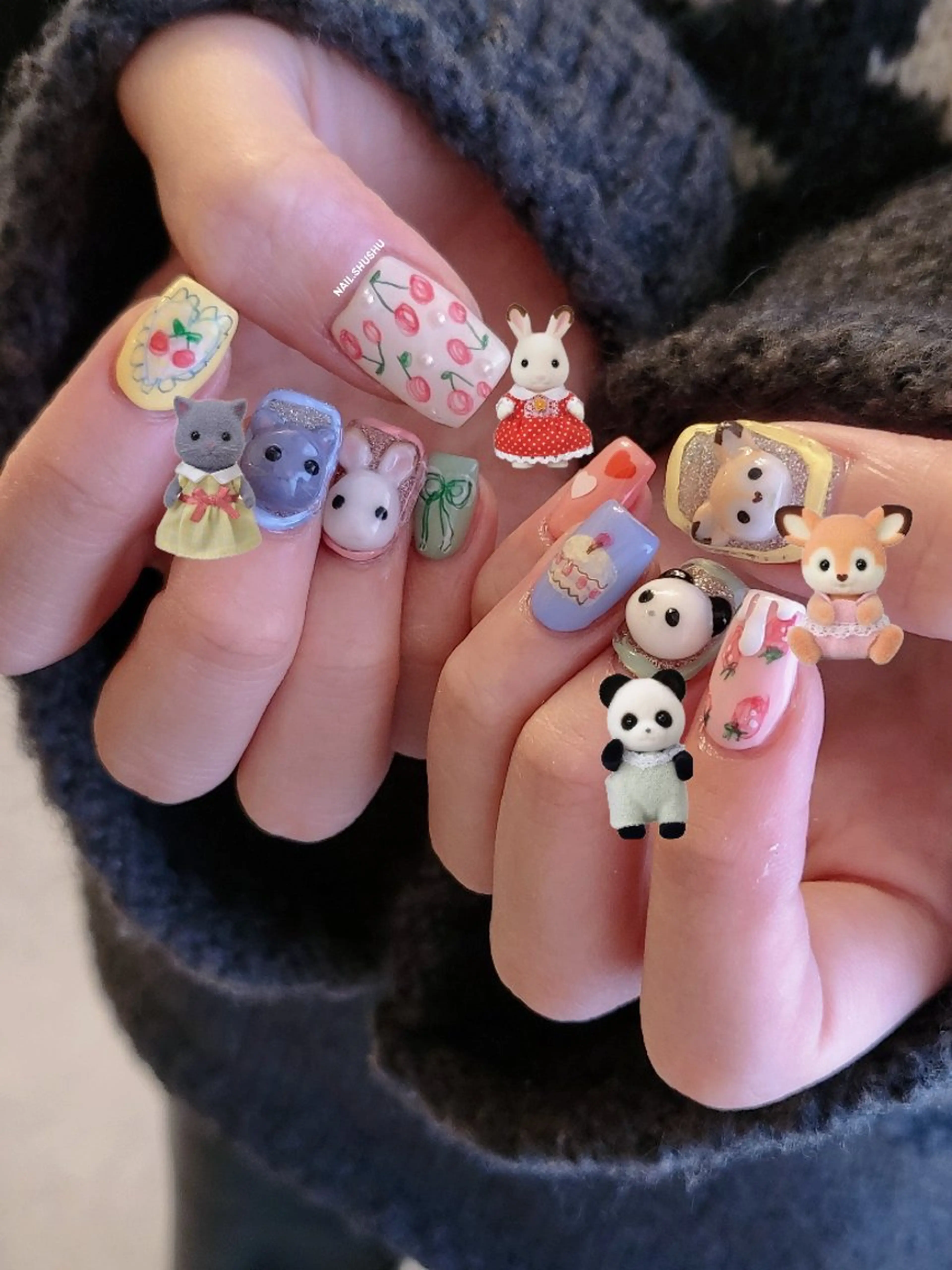 ネイル 3dパーツ/流行り 👧shushu❤️のネイルデザイン