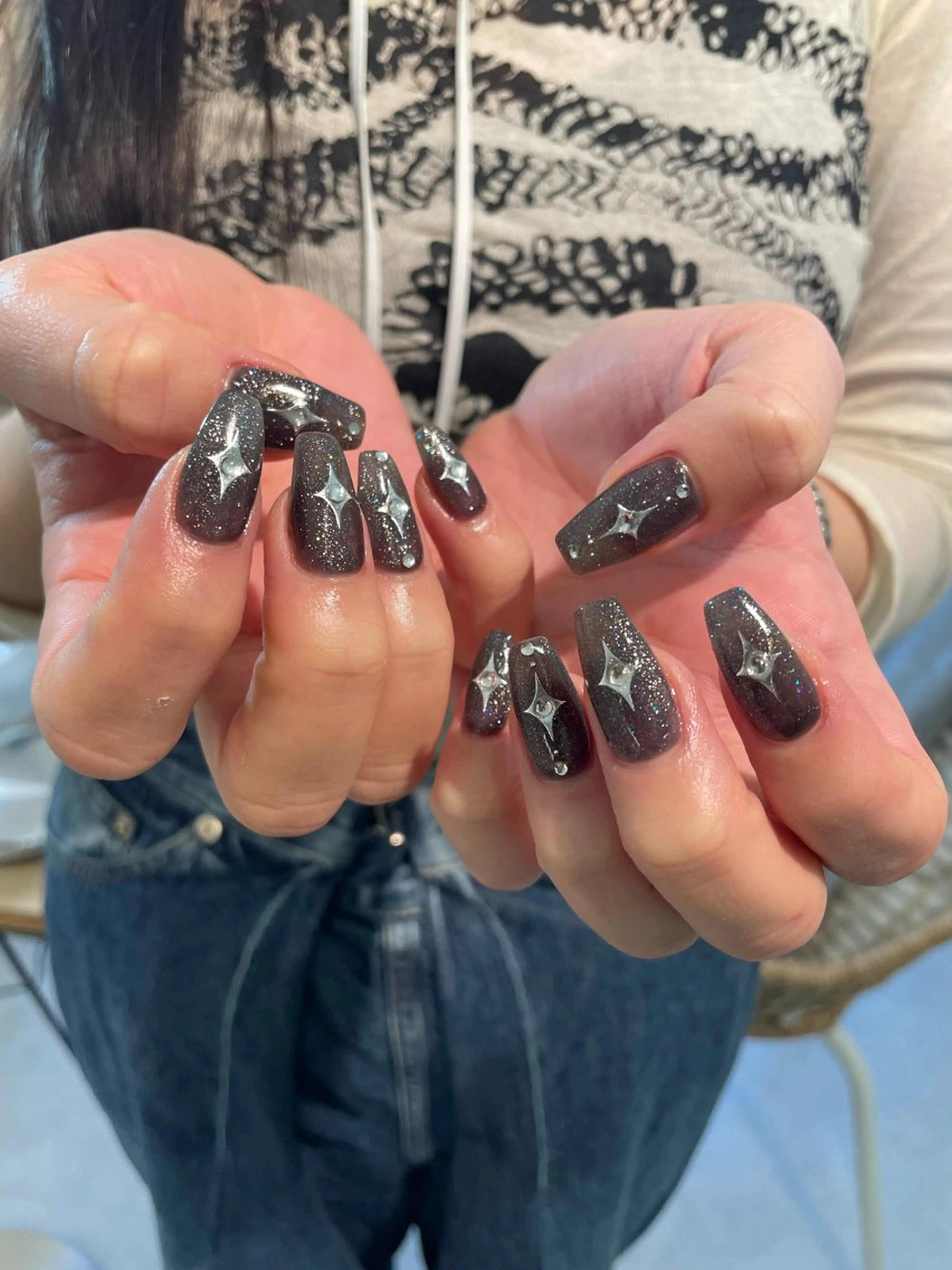 ネイル フレンチネイル ジェルネイル ガーリー ハート ホログラムネイル nailist. sayaのネイルデザイン