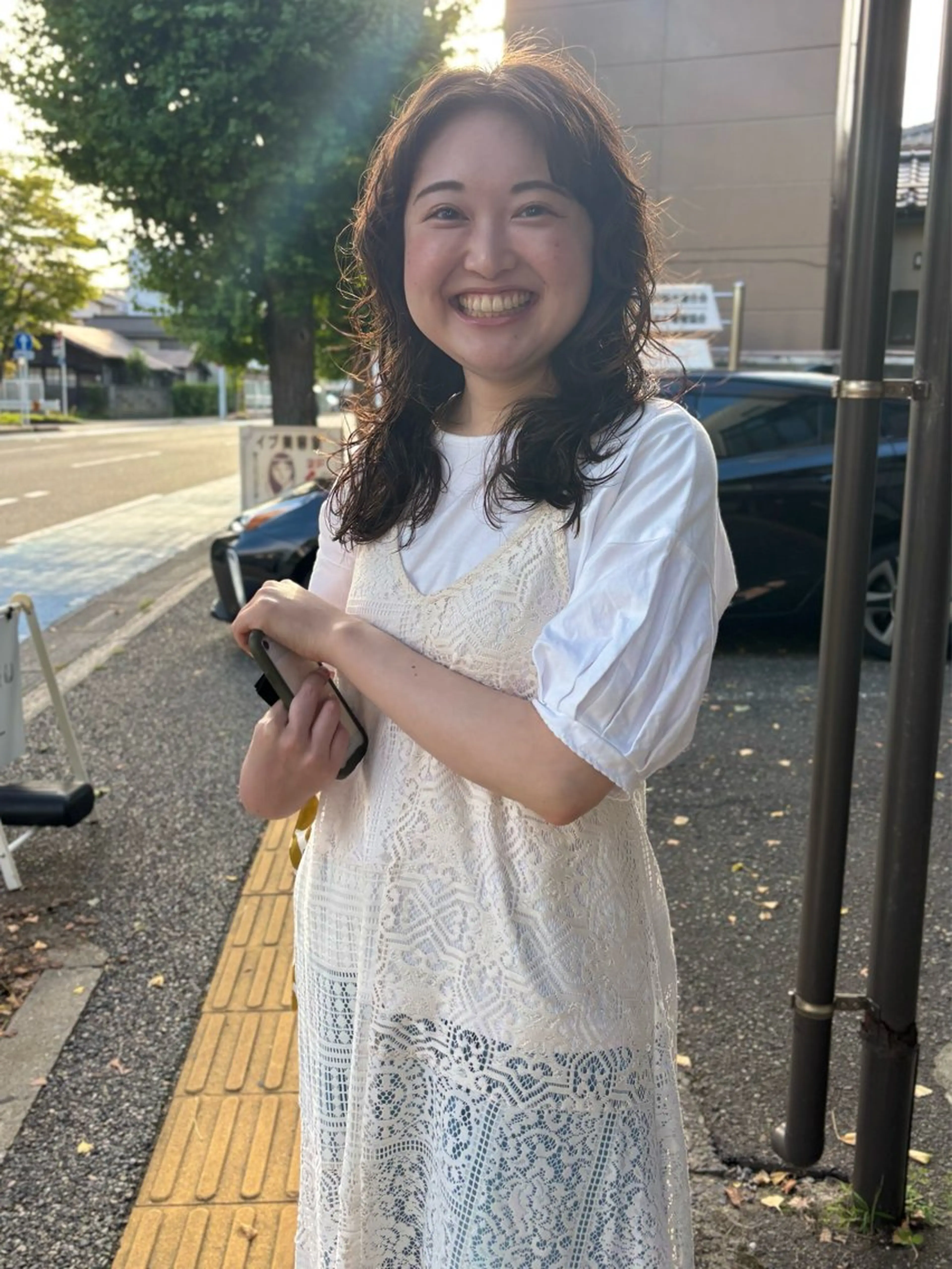 ミディアム パーマ 小日向 沙織のヘアスタイル