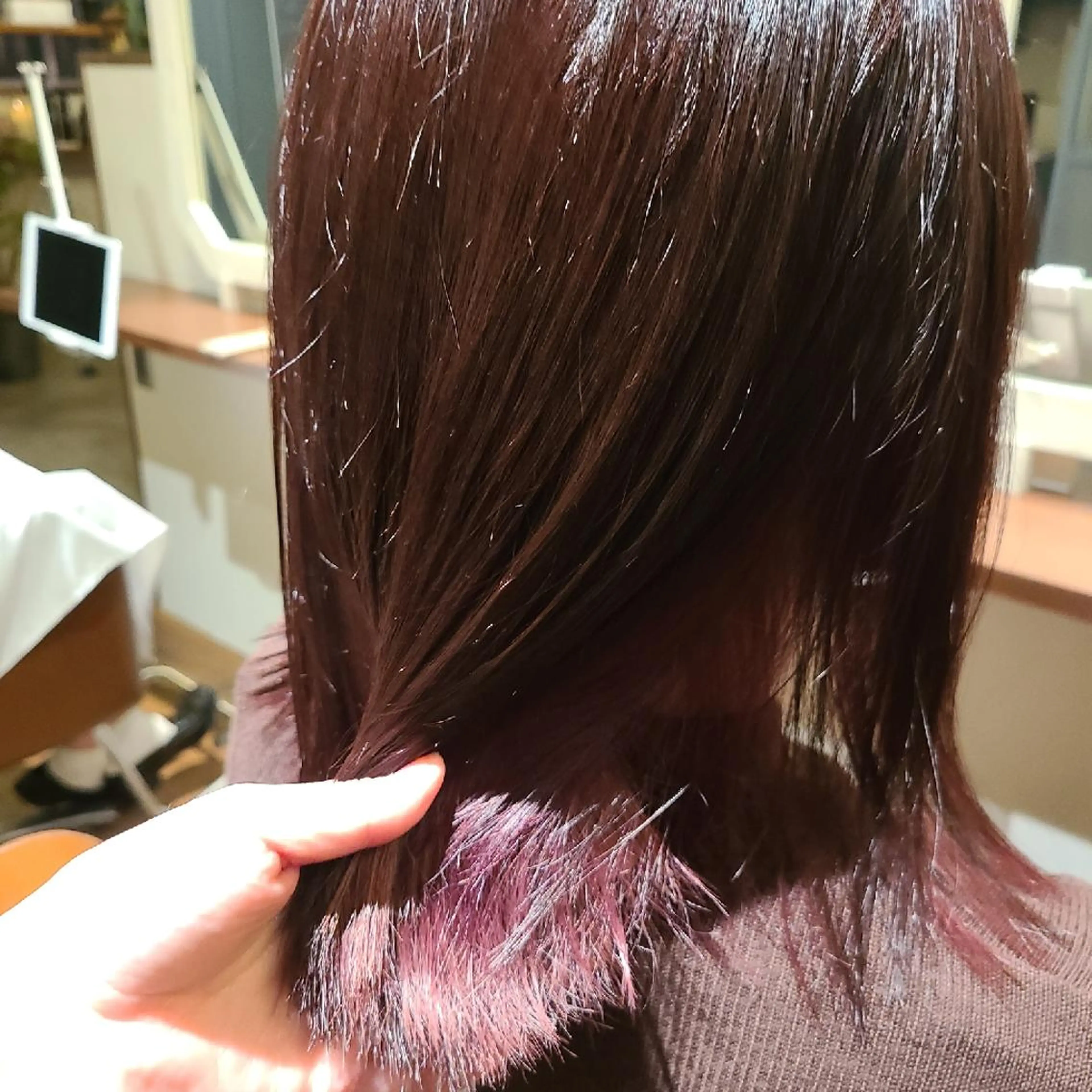 ミディアム カラー ブリーチ ブラウンカラー ピンクカラー ピンクブラウン ヘアカラー Hazumi Ayanoのヘアスタイル