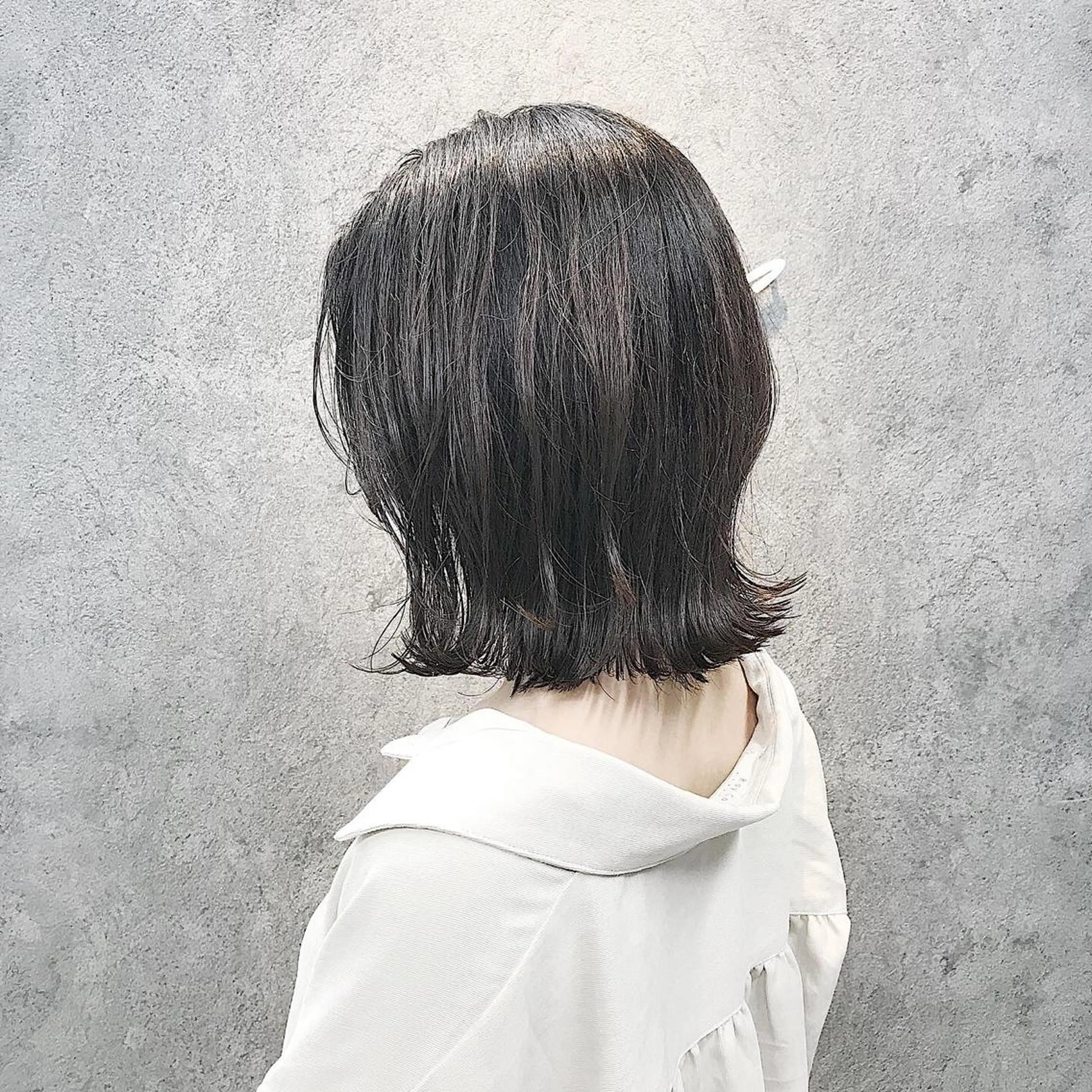 ミディアム カット 所渉/韓国レイヤー /ウルフカットのヘアスタイル