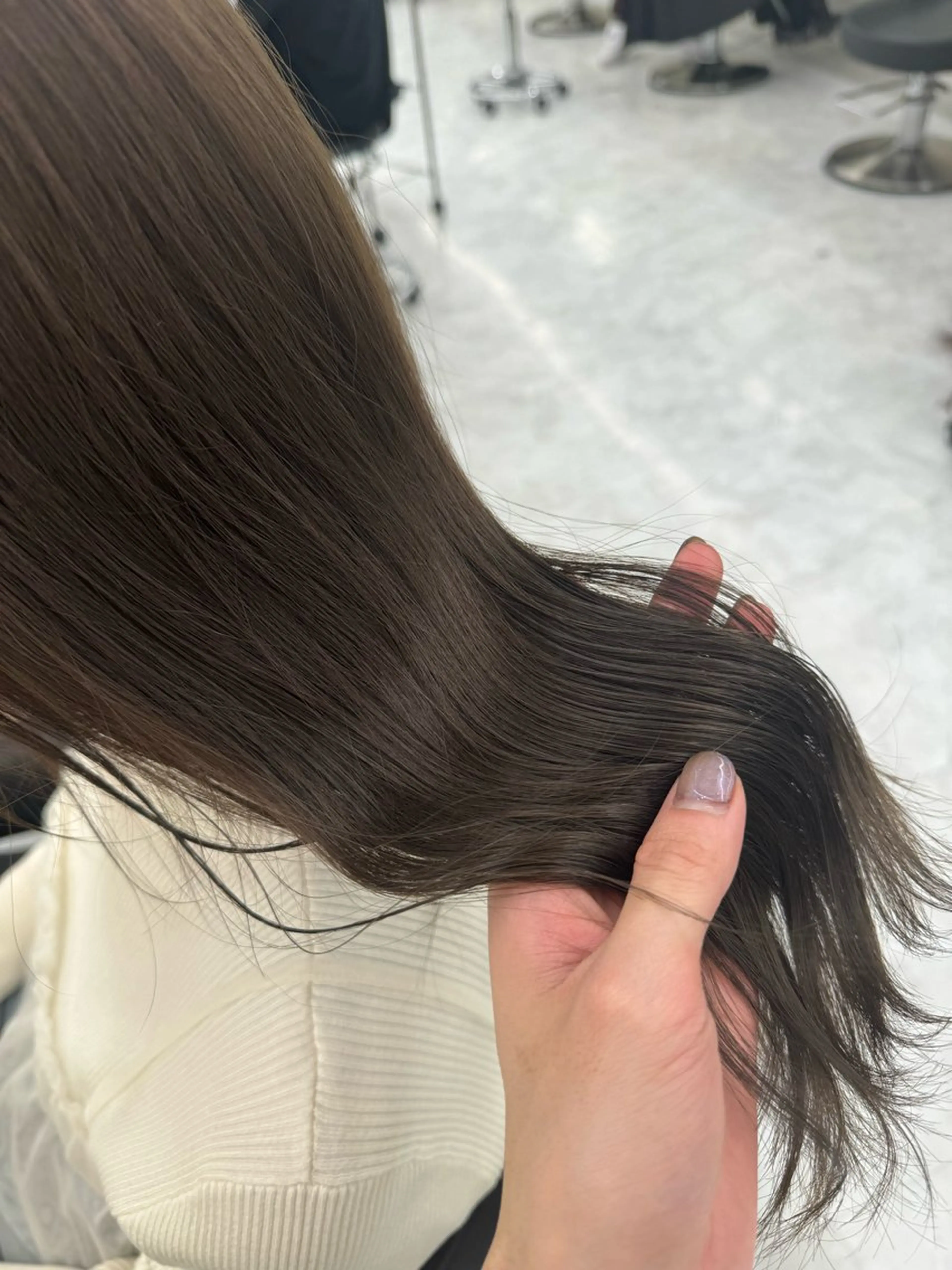 セミロング カラー ヘアアレンジ カット ヘアカラー トリートメント 💕透明感暗髪💕 りくのヘアスタイル