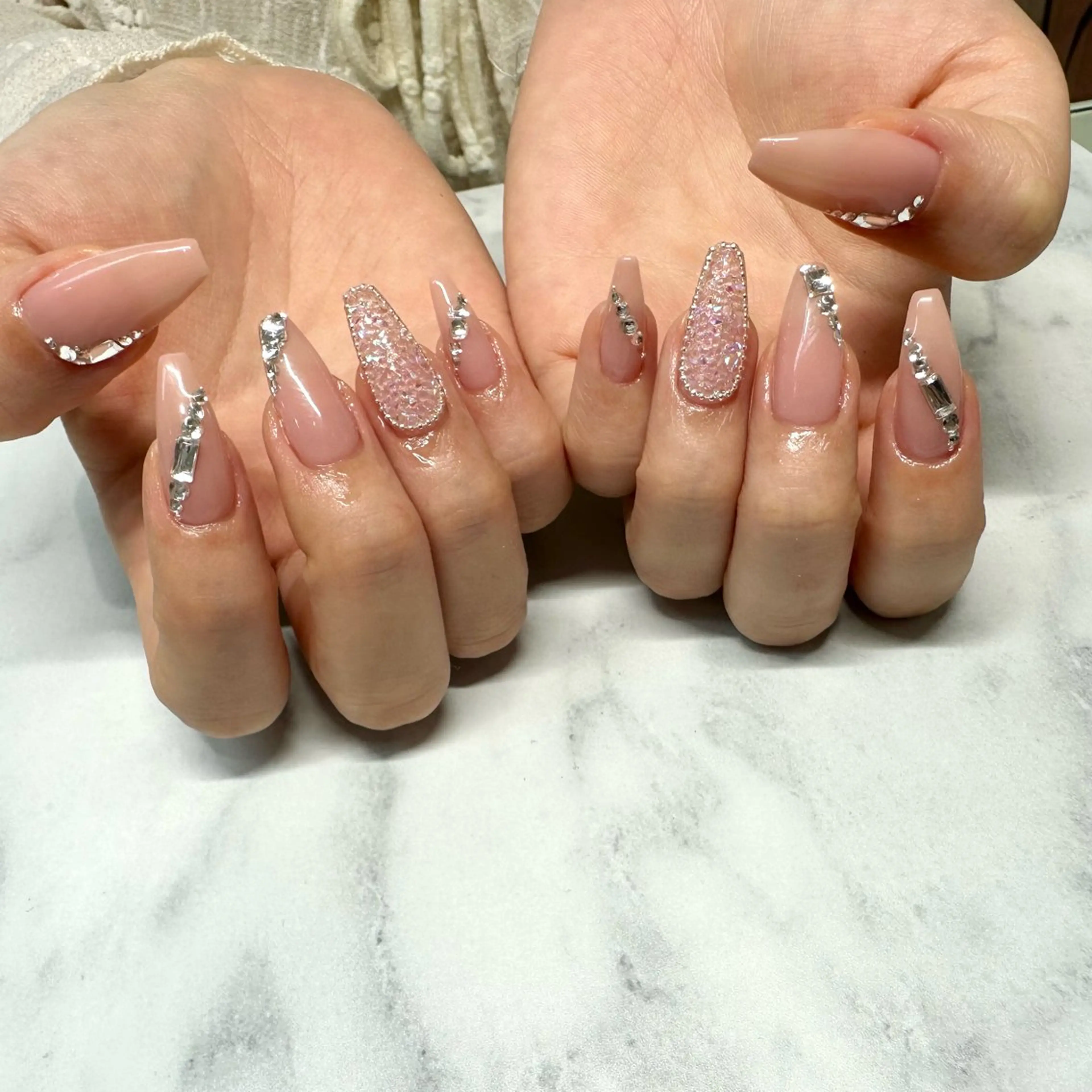 ネイル ハンドネイル Bianca浦和🎀 渋谷のネイルデザイン
