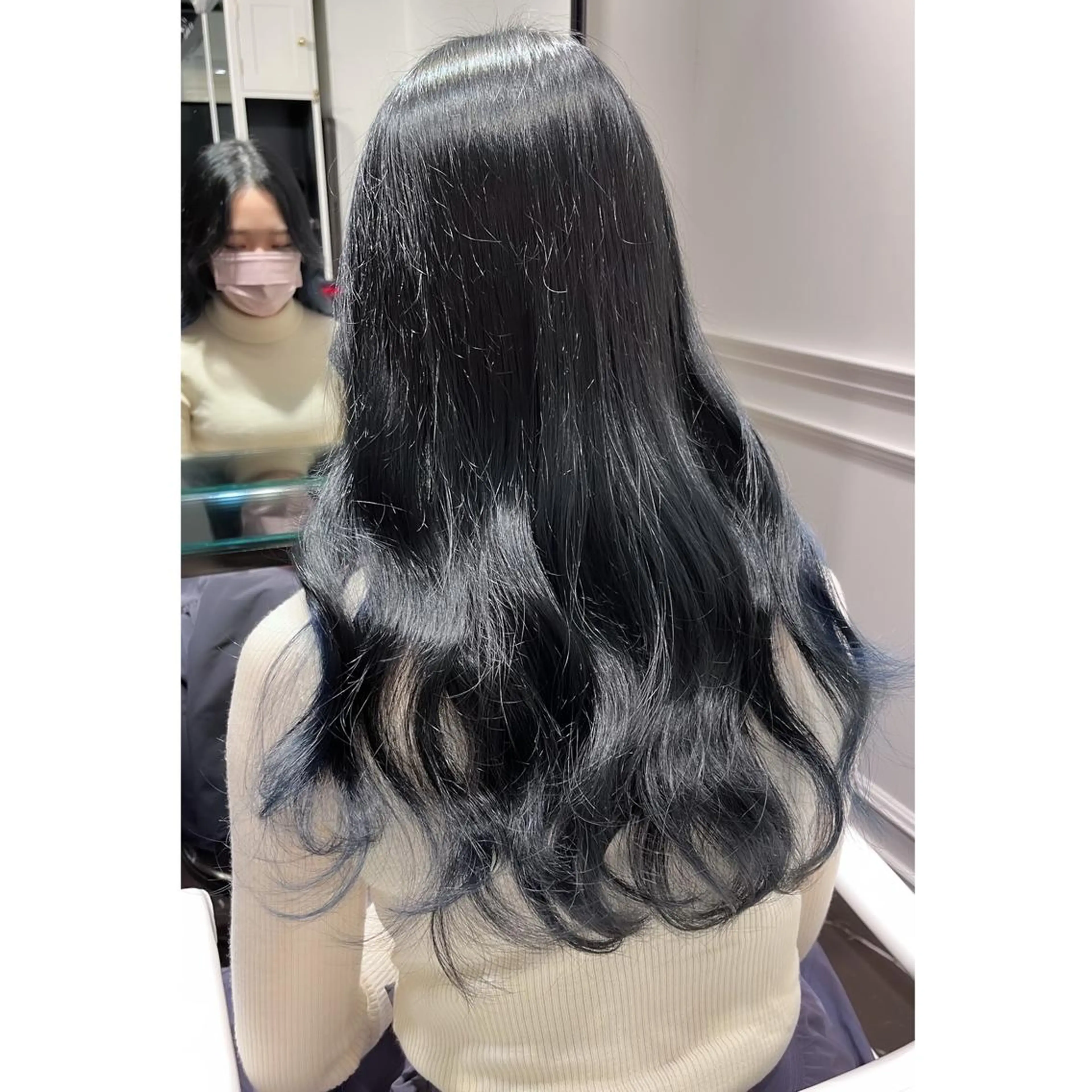 ロング カラー ブリーチ ヘアカラー LOTTA CUCCI所属・miyu /トレンド カラー×艶髪のヘアスタイル