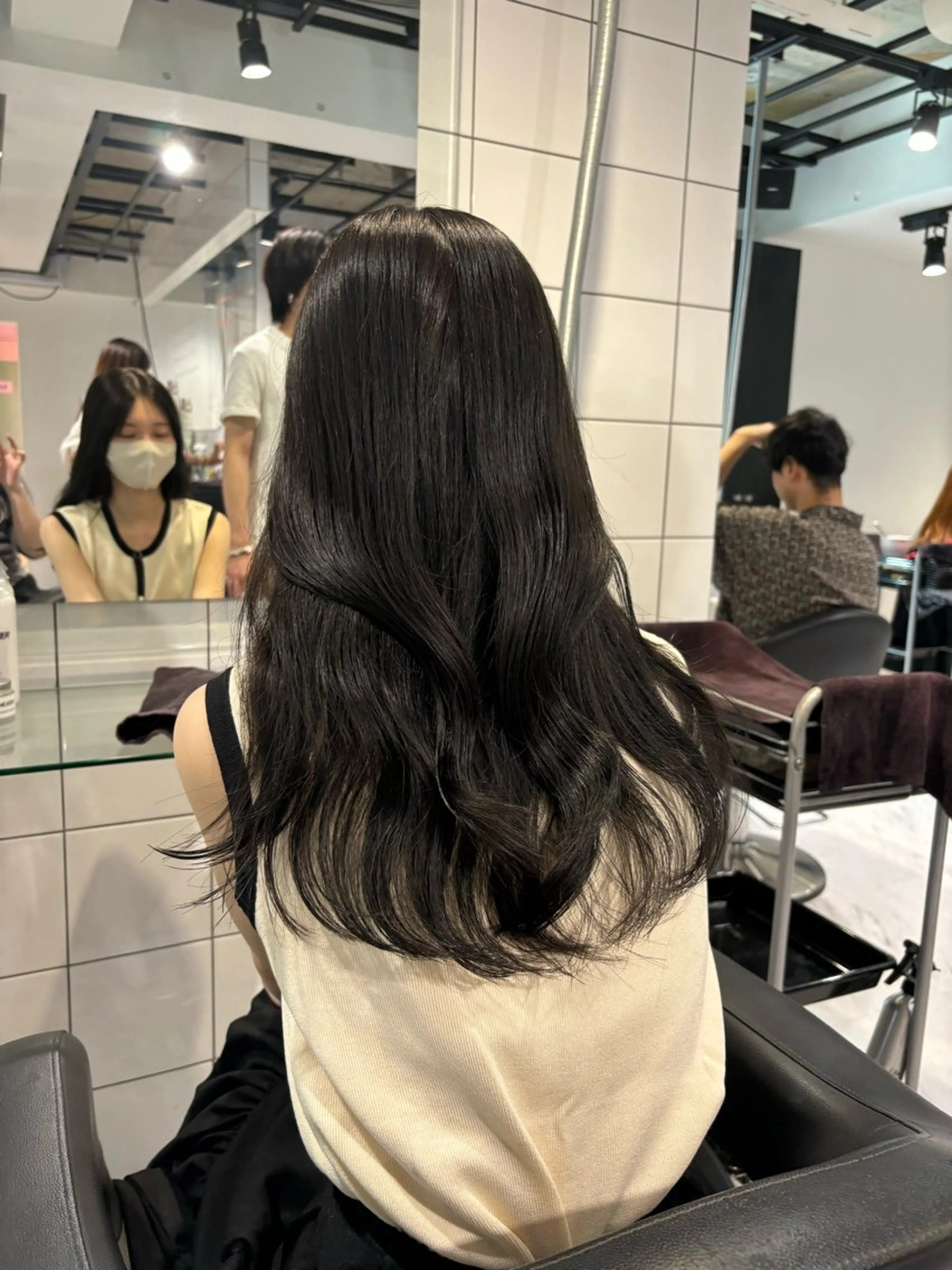 ロング カラー カット ヘアカラー トリートメント ヘッドスパ ヘアセット 表参道♡暗髪^ྀི 艶カラー♡アユミのヘアスタイル