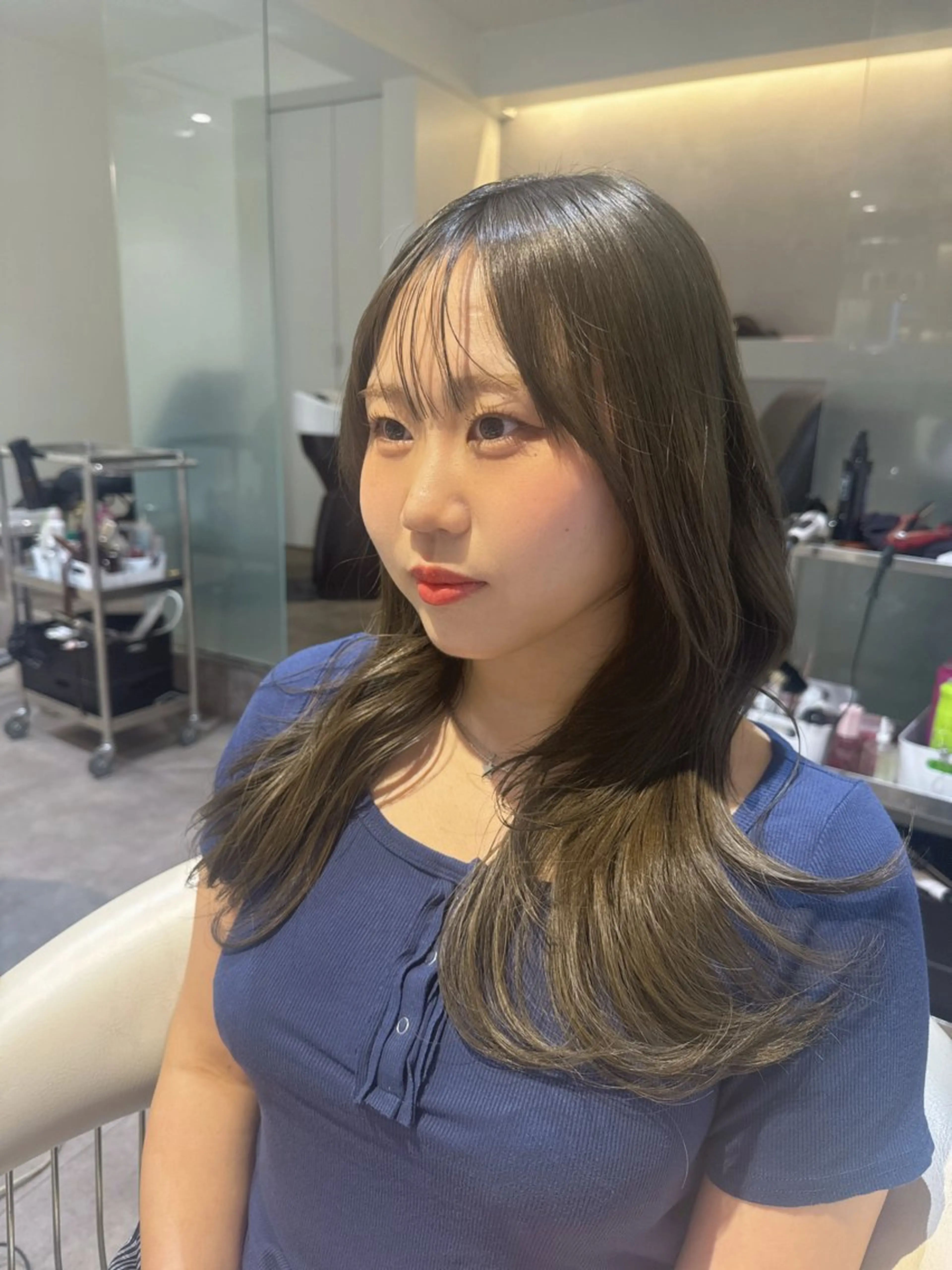 セミロング カラー ブリーチ ブリーチなしカラー 髪質改善 カット ヘアカラー トリートメント 原宿/美髪カラー 🫧TAISEIのヘアスタイル