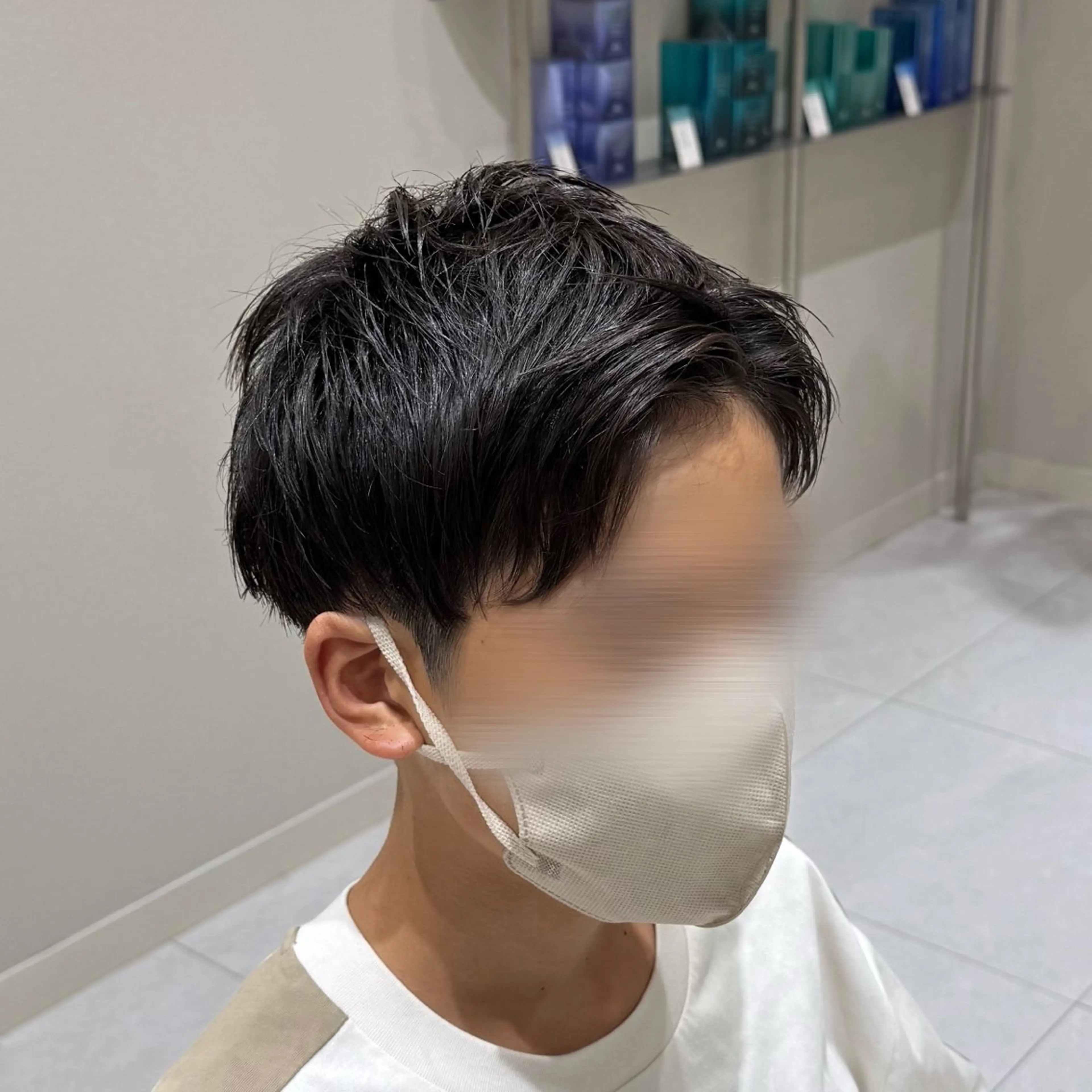 ショート メンズ カット 韓国レイヤー｜ 透明感カラー｜ココナのヘアスタイル