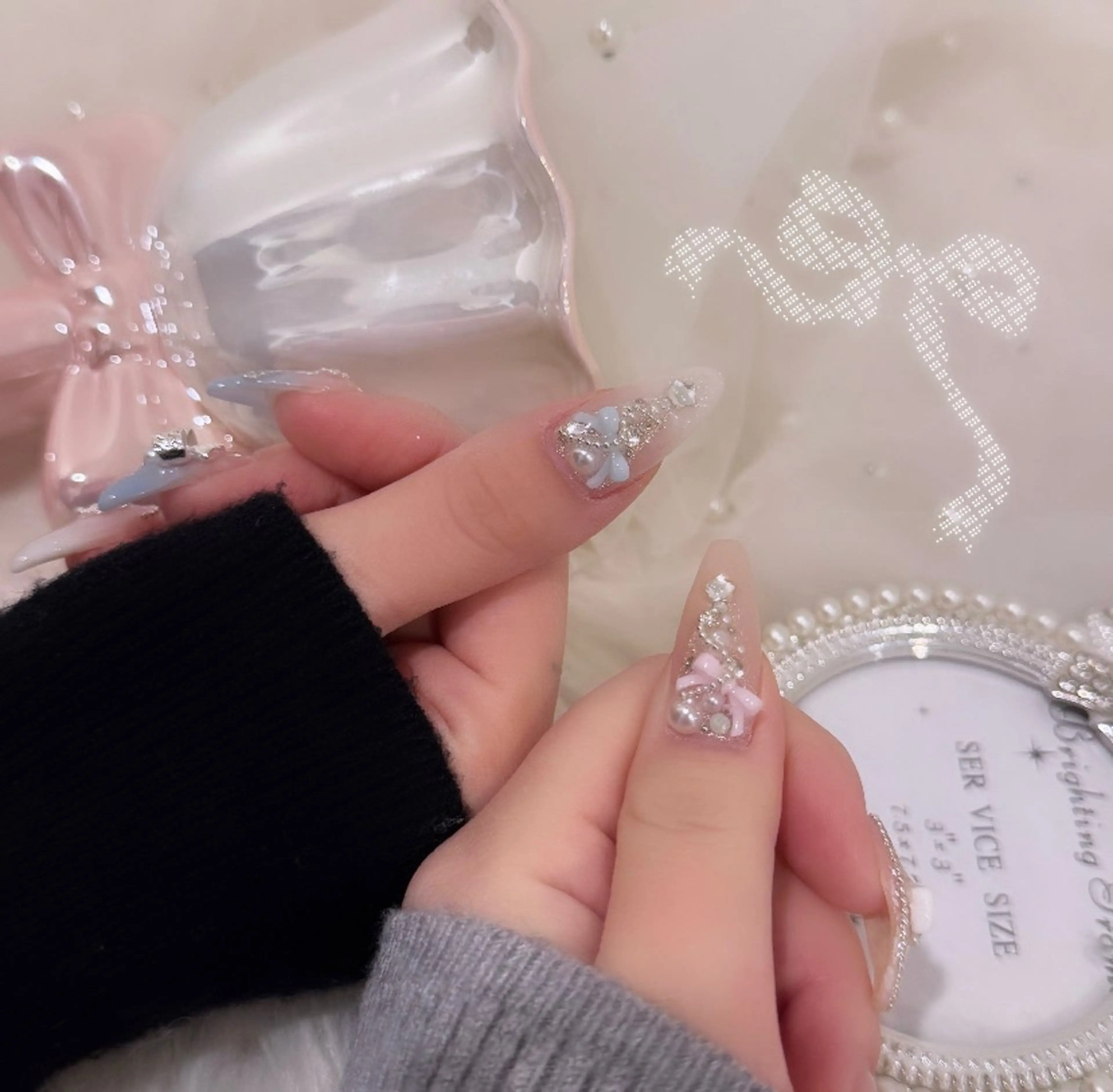 ネイル 冬ネイル クリスマス ハンドネイル 石堂 さくらのネイルデザイン